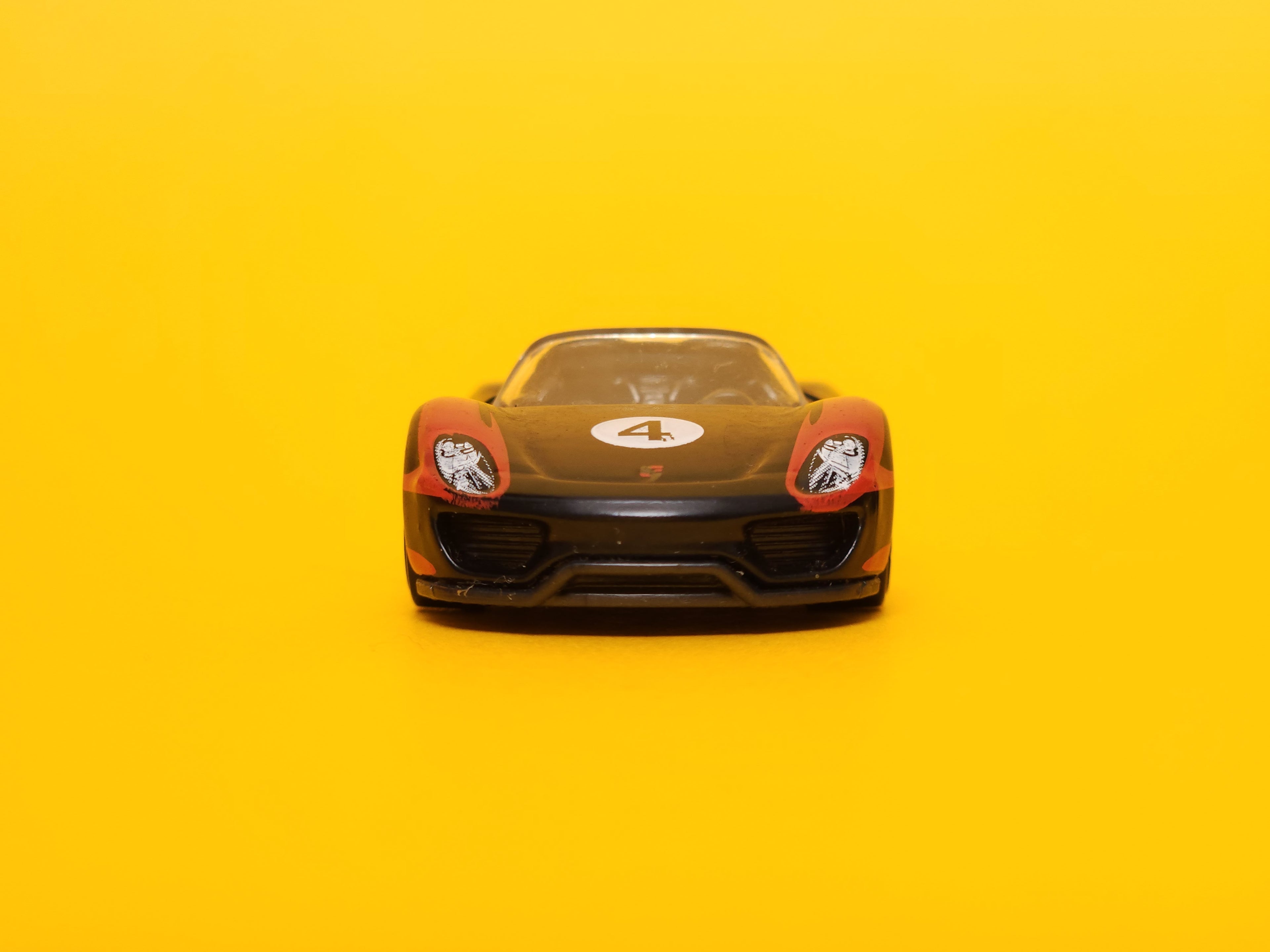 Porsche 918 Spyder: Black – 2019 Mattel Hot Wheels Basic