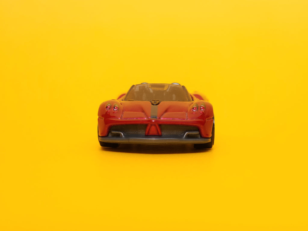 '17 Pagani Huayra Roadster: Rosso Corsa – 2018 Mattel Hot Wheels Basic
