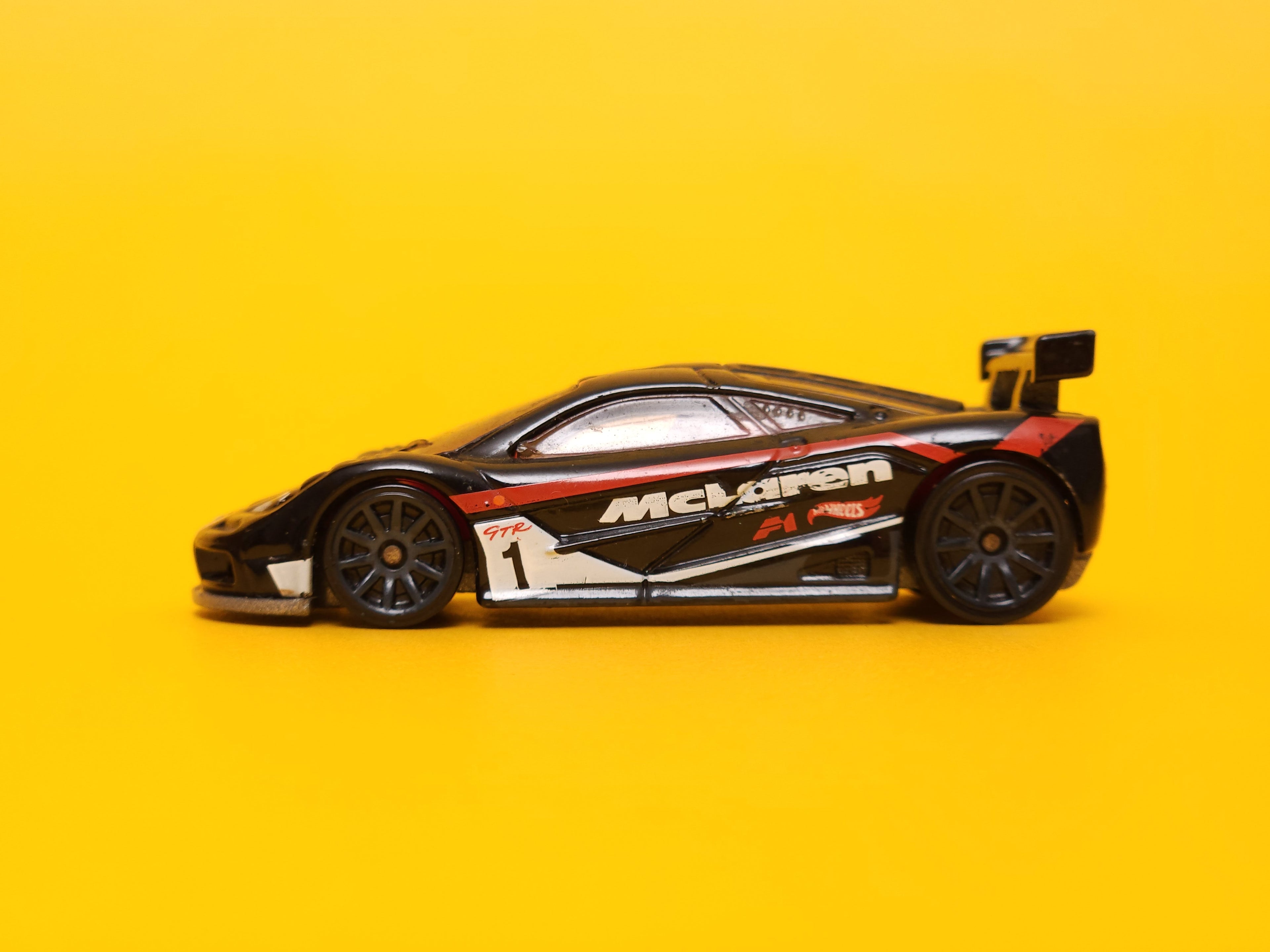 McLaren F1 GTR: Black – 2017 Mattel Hot Wheels Basic