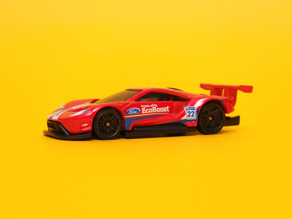 2016 Ford GT Race: Red – 2018 Mattel Hot Wheels Basic