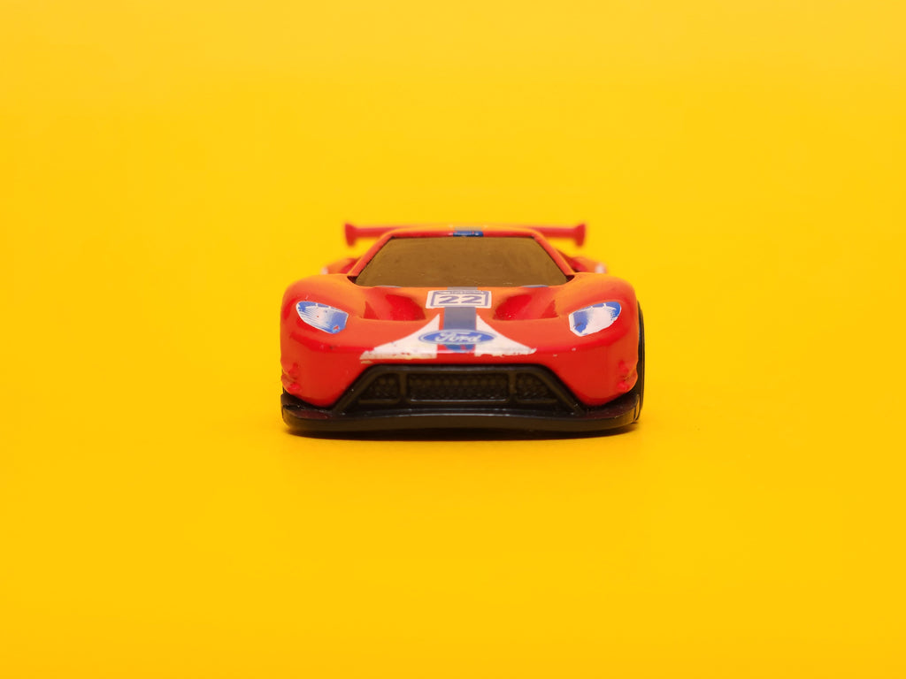 2016 Ford GT Race: Red – 2018 Mattel Hot Wheels Basic