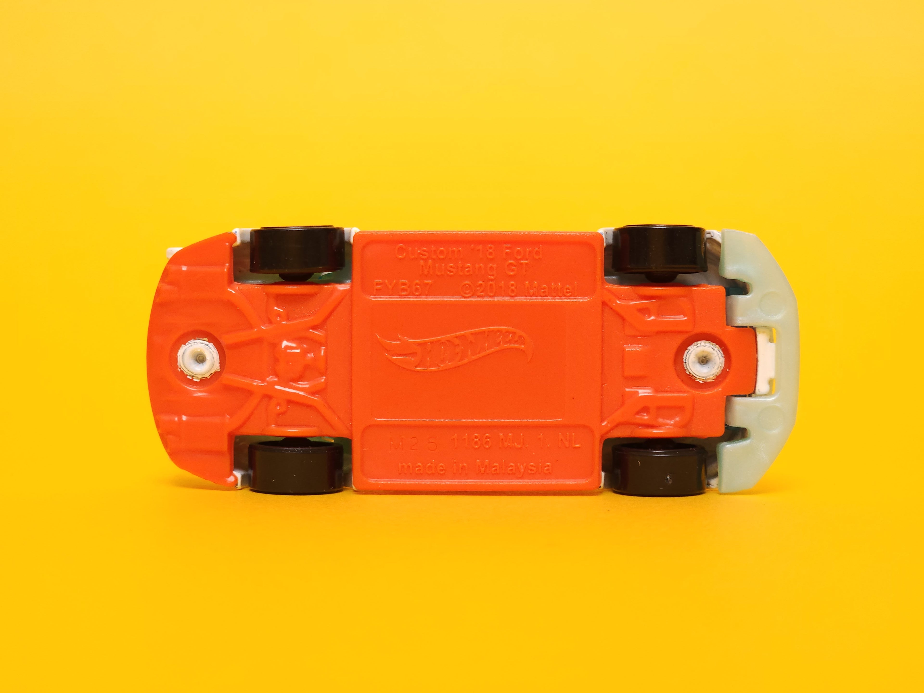 Custom '18 Ford Mustang GT: Gulf White – 2019 Mattel Hot Wheels Basic