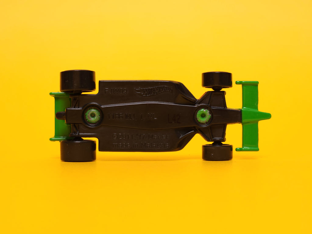 Indy 500 Oval: Green – 2019 Mattel Hot Wheels Basic