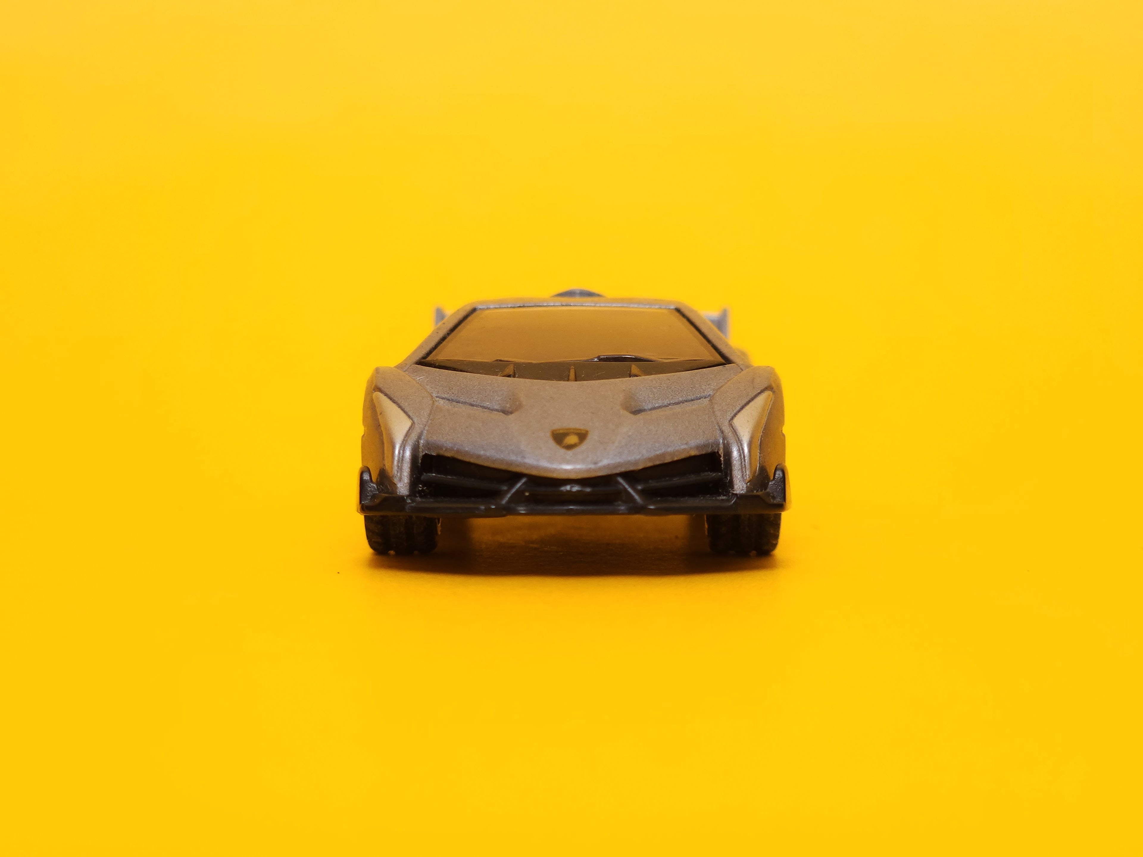 Lamborghini Veneno: Grey – Siku