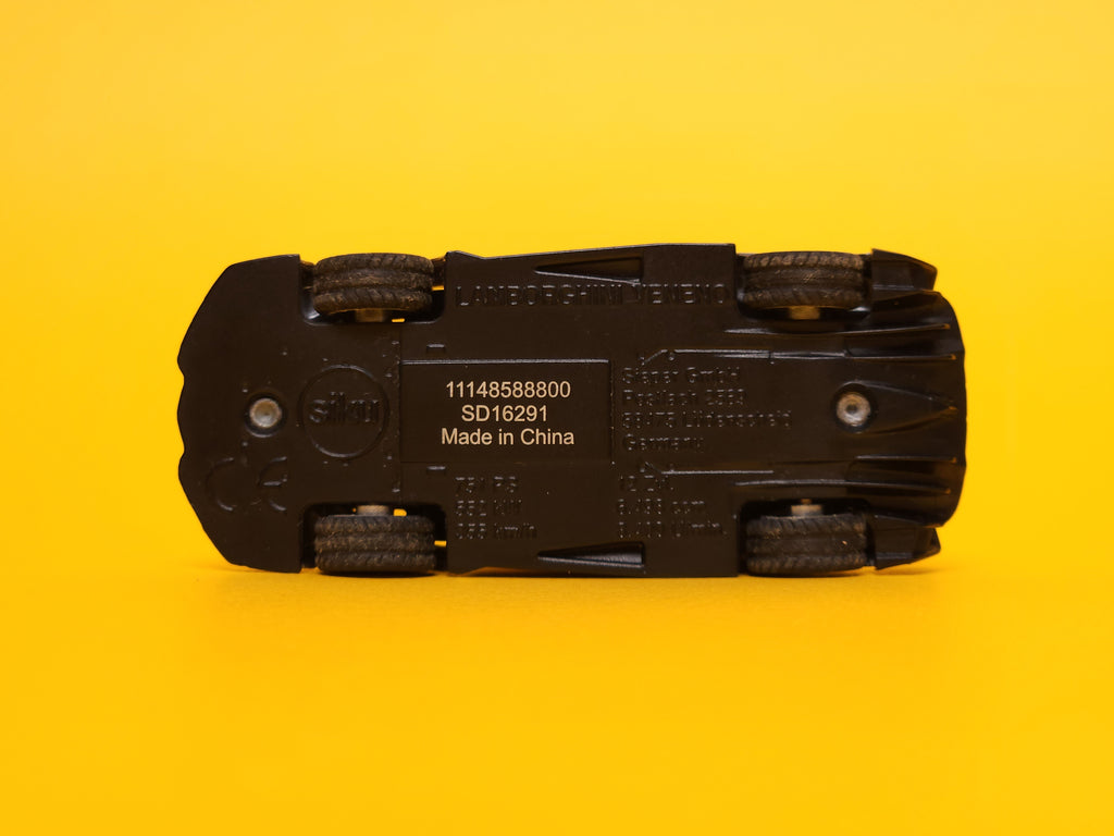 Lamborghini Veneno: Grey – Siku