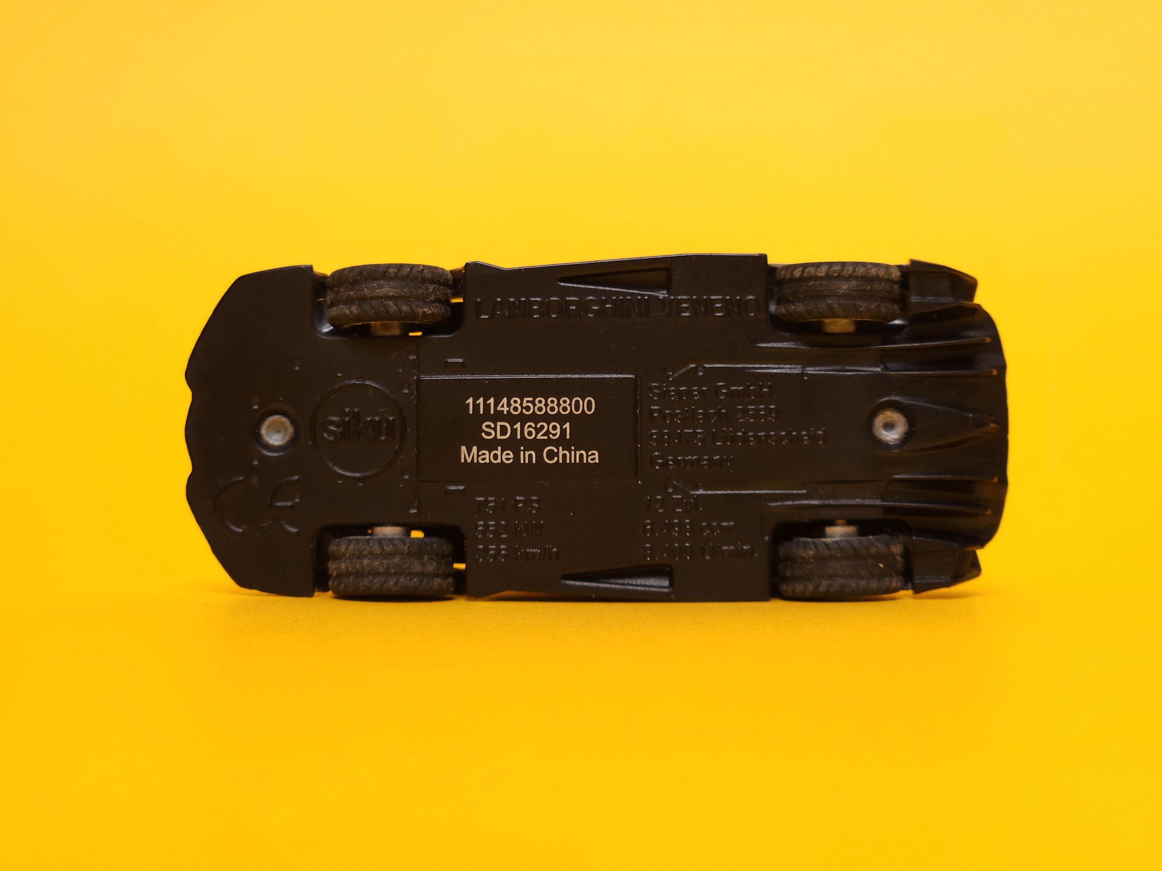 Lamborghini Veneno: Grey – Siku