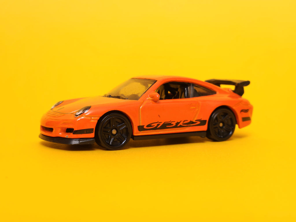 Porsche 911 GT3 RS: Orange – 2013 Mattel Hot Wheels Basic
