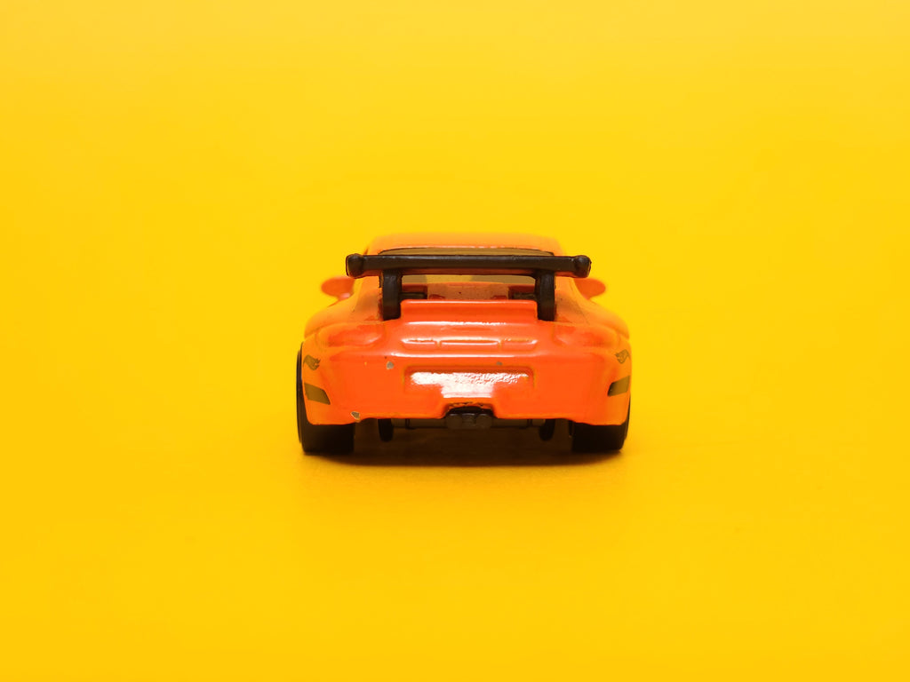 Porsche 911 GT3 RS: Orange – 2013 Mattel Hot Wheels Basic