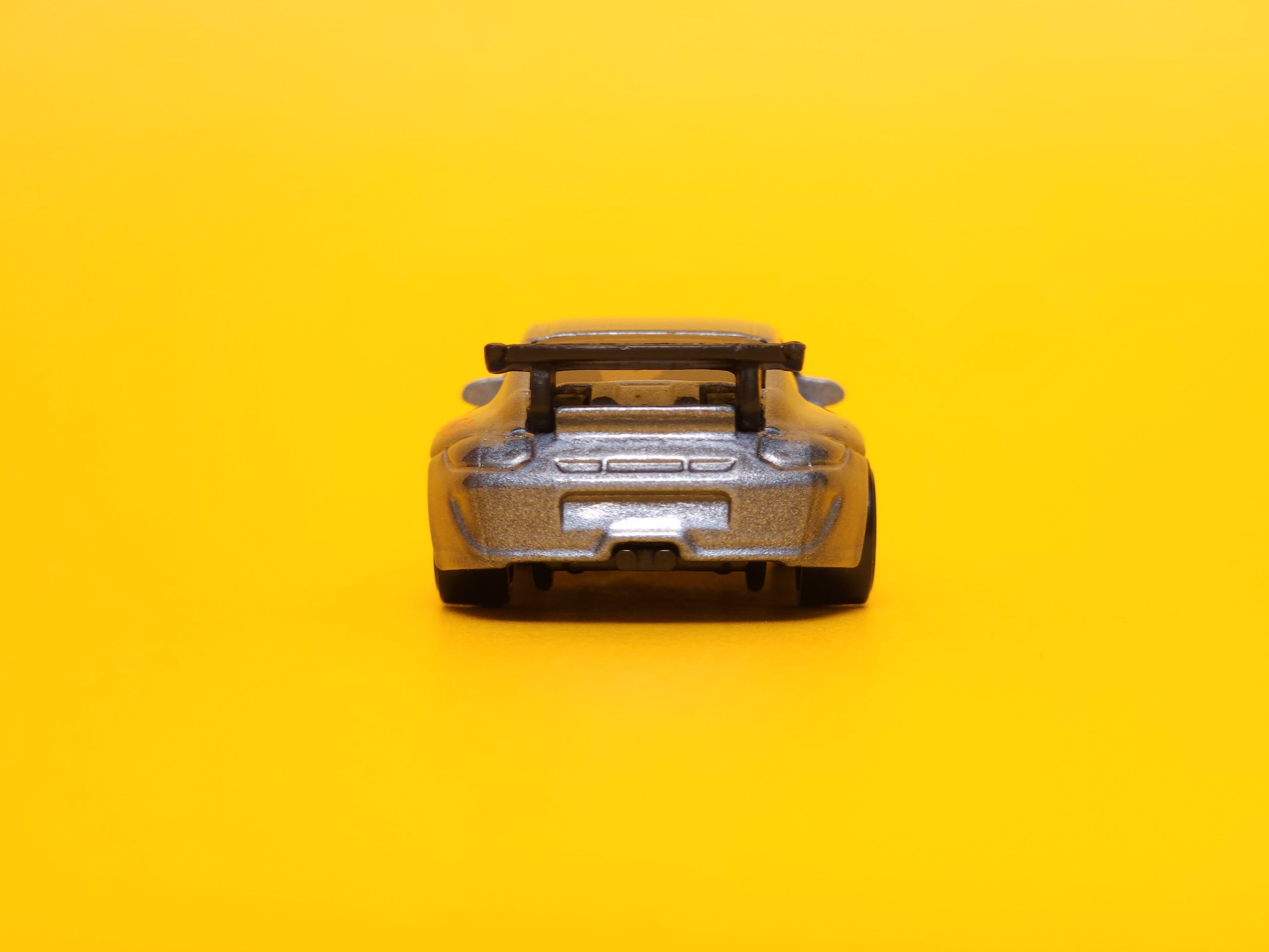 Porsche 911 GT3 RS: Metalflake Steel Blue – 2011 Mattel Hot Wheels Basic 1st Edition