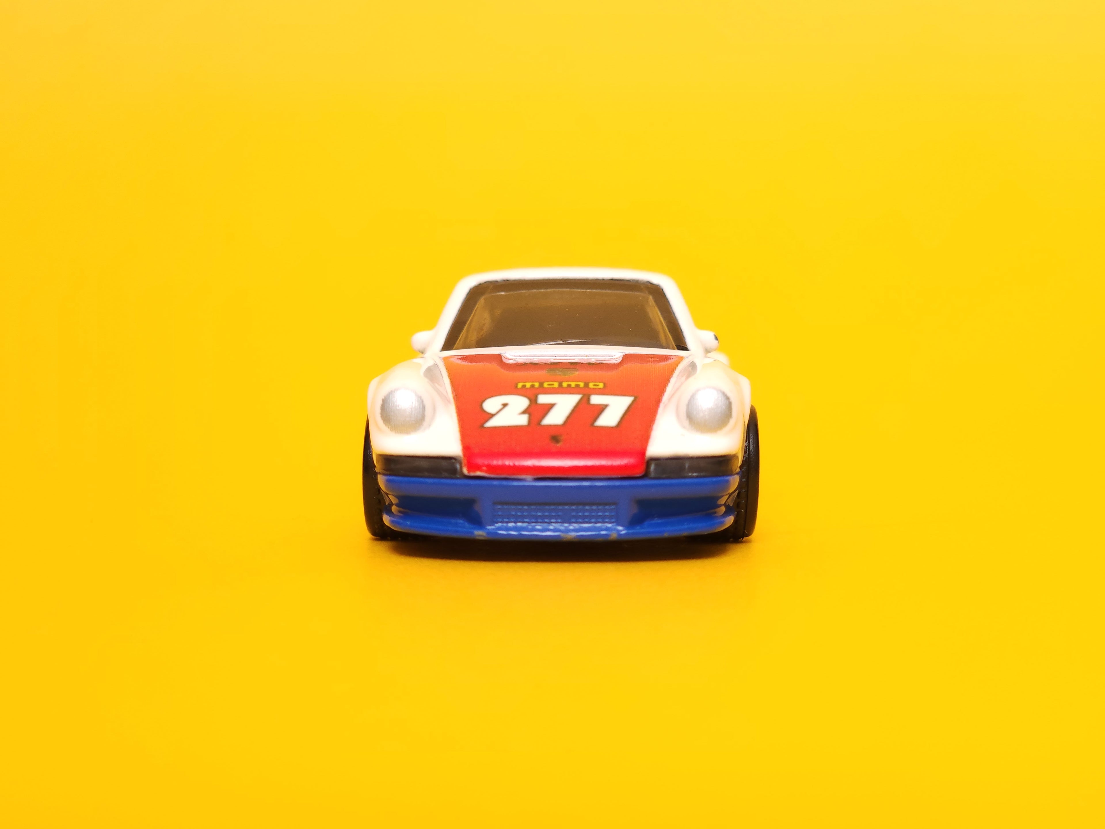 '71 Porsche 911: Urban Outlaw White & Blue – 2020 Mattel Hot Wheels Premium