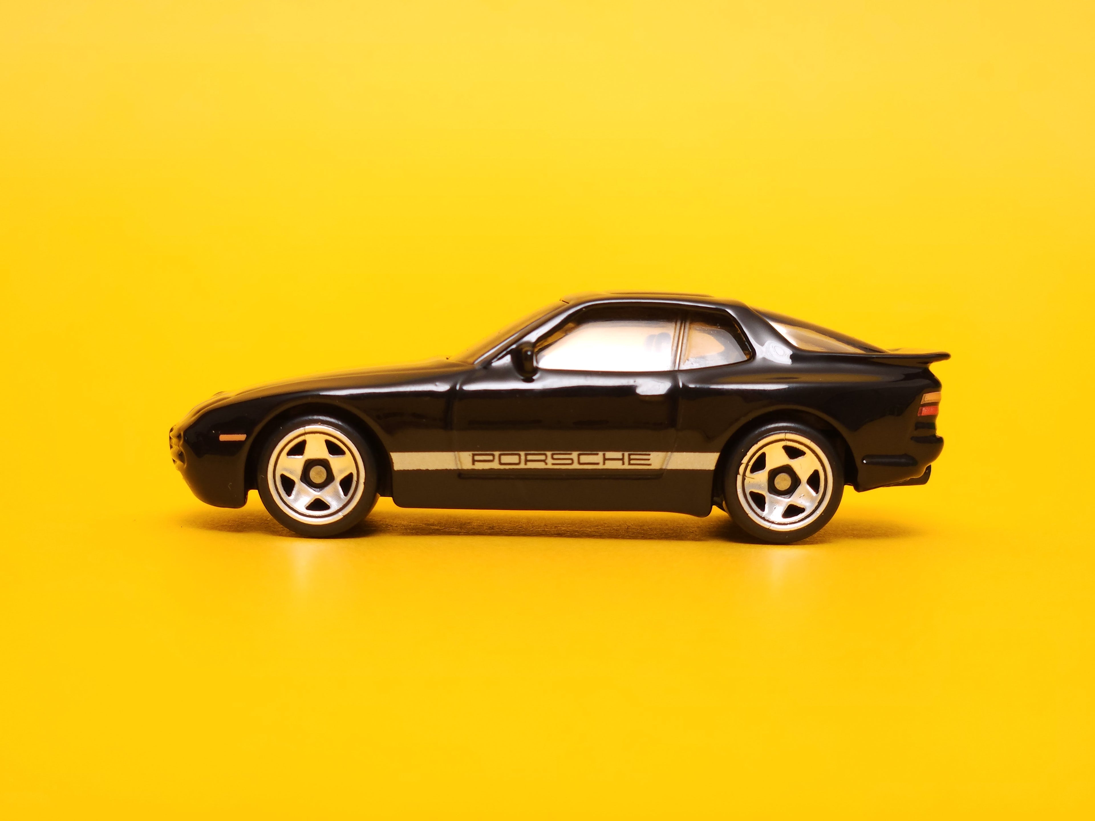'89 Porsche 944 Turbo: Black – 2024 Mattel Hot Wheels Silver