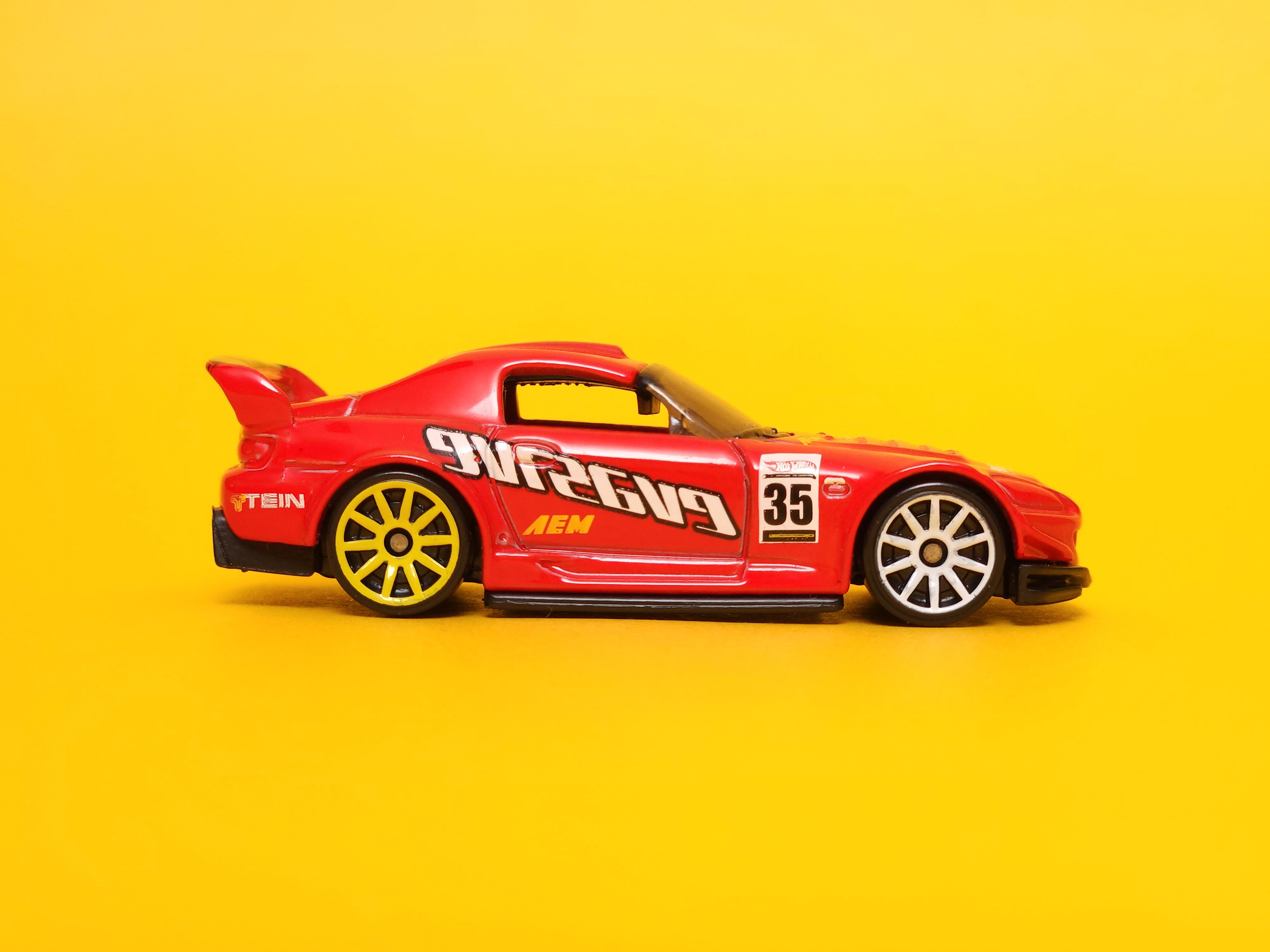 Honda S2000: Red – 2013 Mattel Hot Wheels Basic