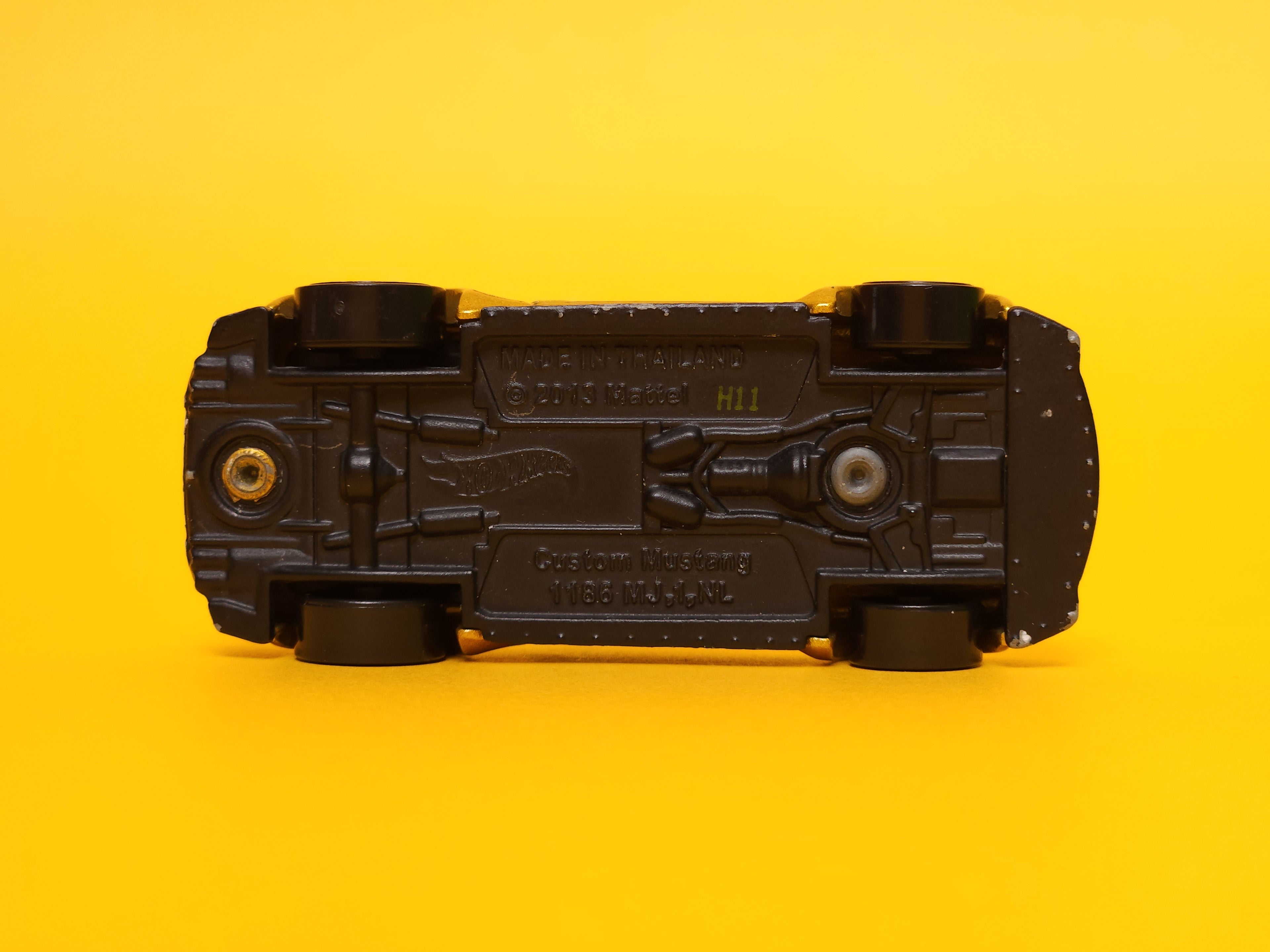 2014 Custom Mustang: Metalflake Gold – 2015 Mattel Hot Wheels Basic