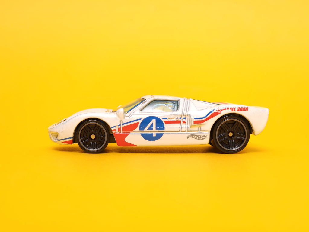 Ford GT-40: Gumball 3000 Pearl White – 2021 Mattel Hot Wheels Basic