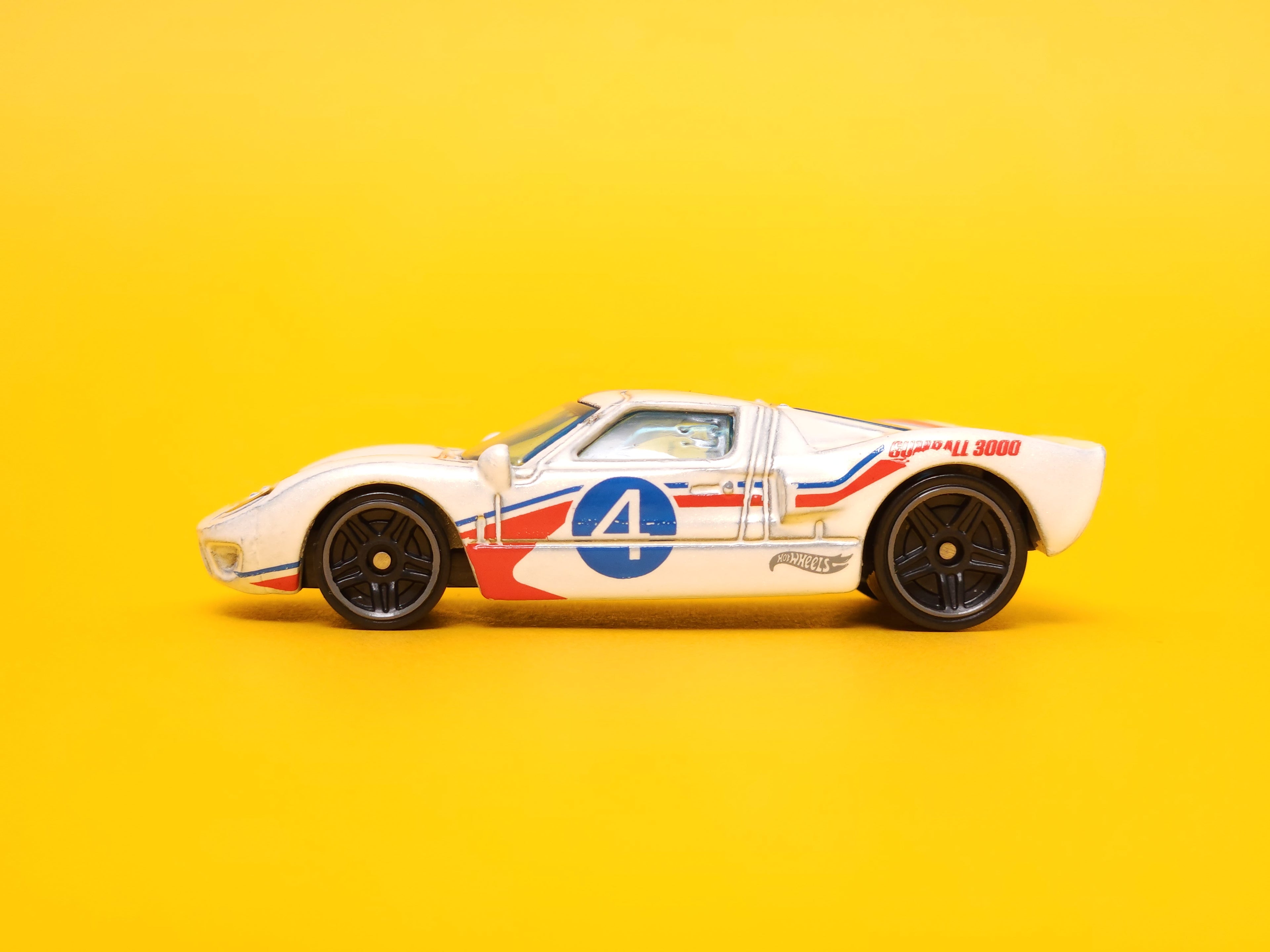 Ford GT-40: Gumball 3000 Pearl White – 2021 Mattel Hot Wheels Basic