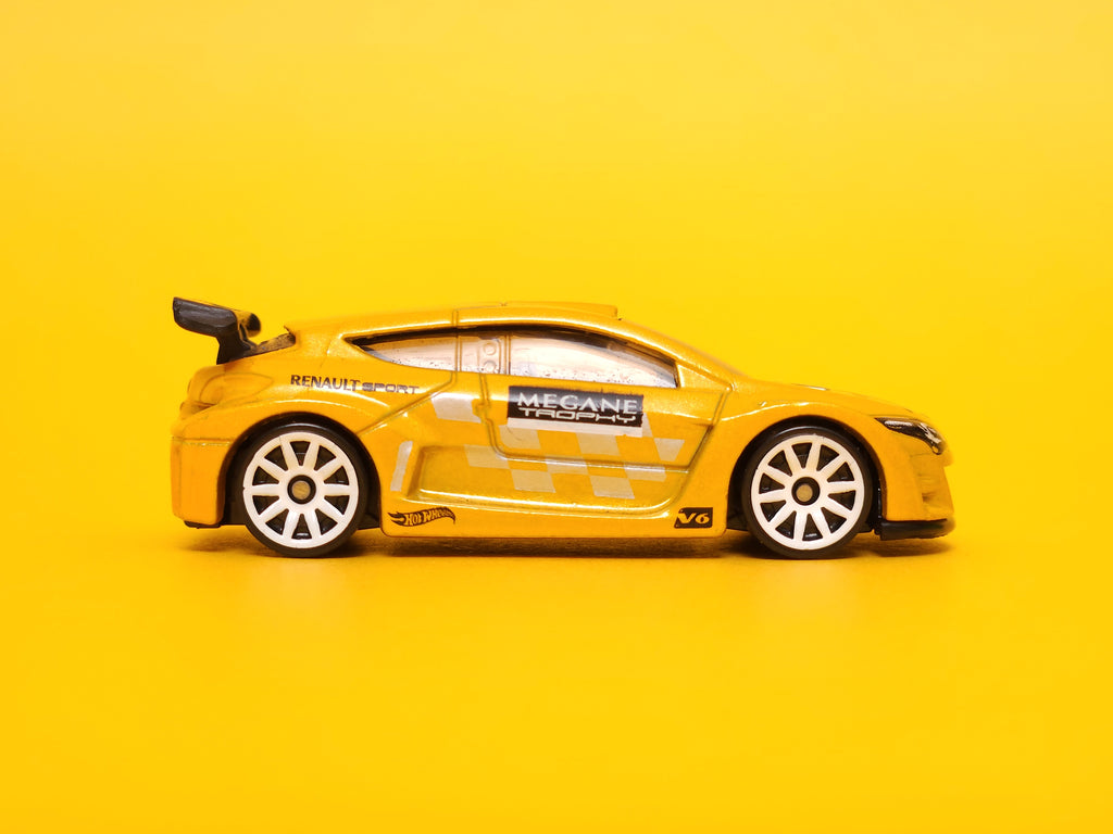 Mégane Trophy: Yellow – 2024 Mattel Hot Wheels Basic