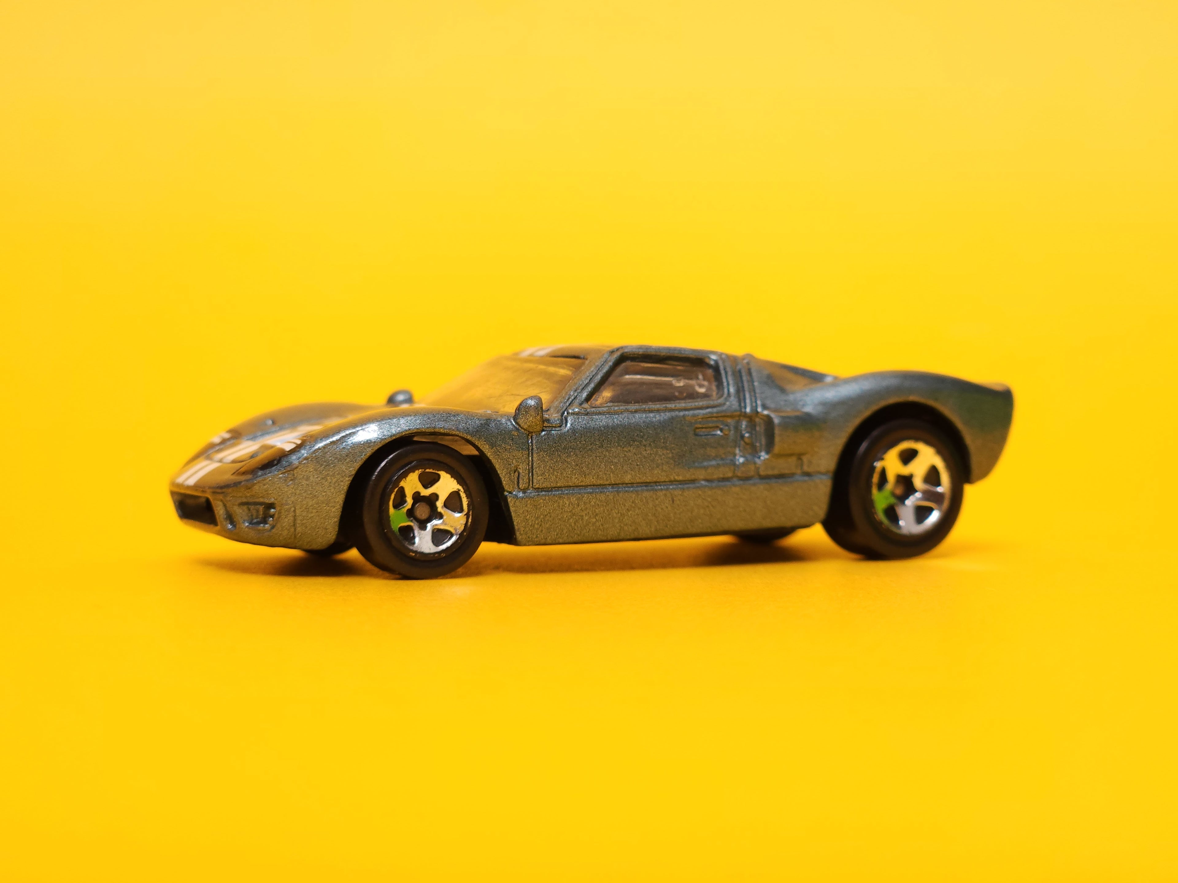 Ford GT-40: Light Blue – 2005 Mattel Hot Wheels Basic