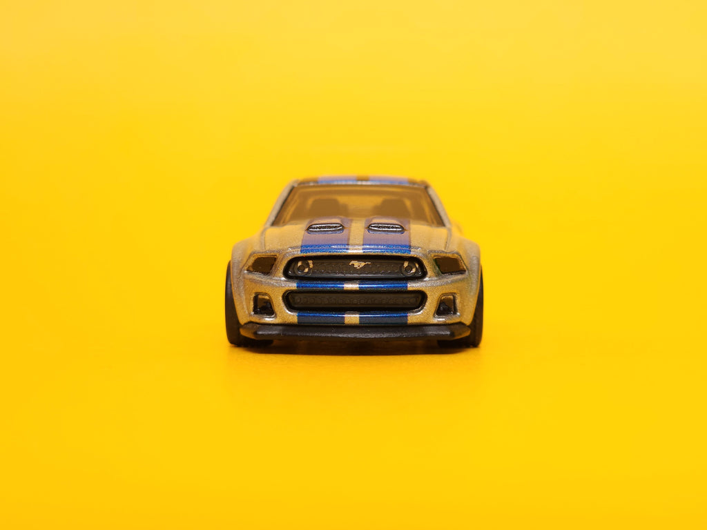 2014 Custom Mustang: Need For Speed Metalflake Ingot Silver – 2014 Mattel Hot Wheels Premium 1st Edition
