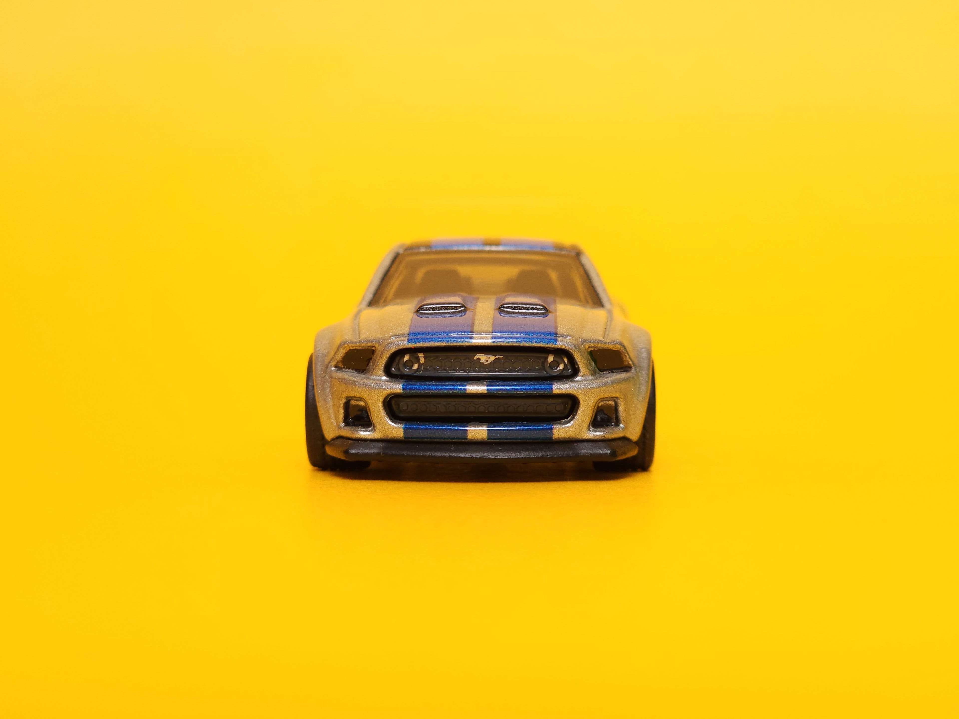 2014 Custom Mustang: Need For Speed Metalflake Ingot Silver – 2014 Mattel Hot Wheels Premium 1st Edition