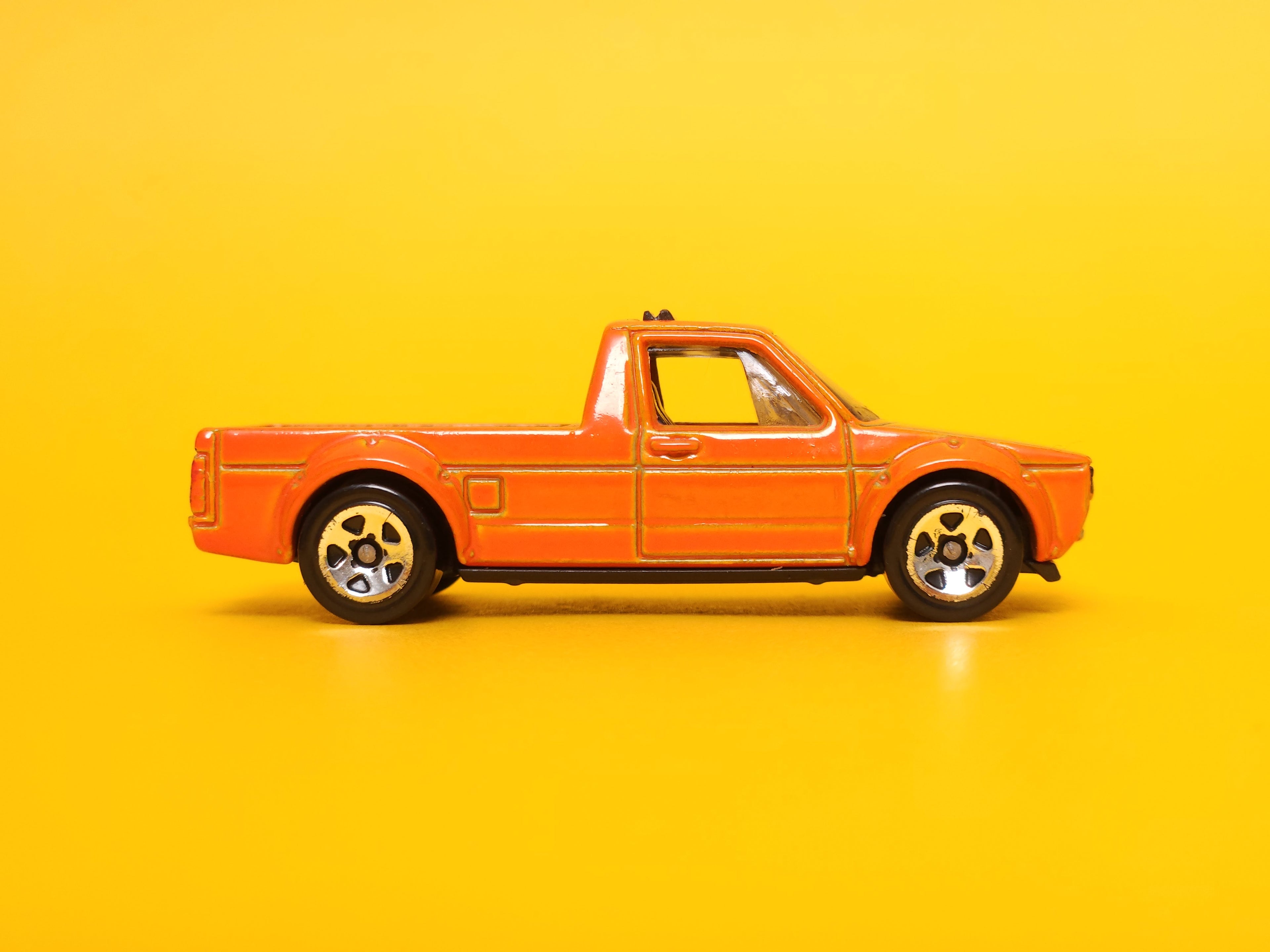 Volkswagen Caddy: Orange – 2015 Mattel Hot Wheels Basic 1st Edition
