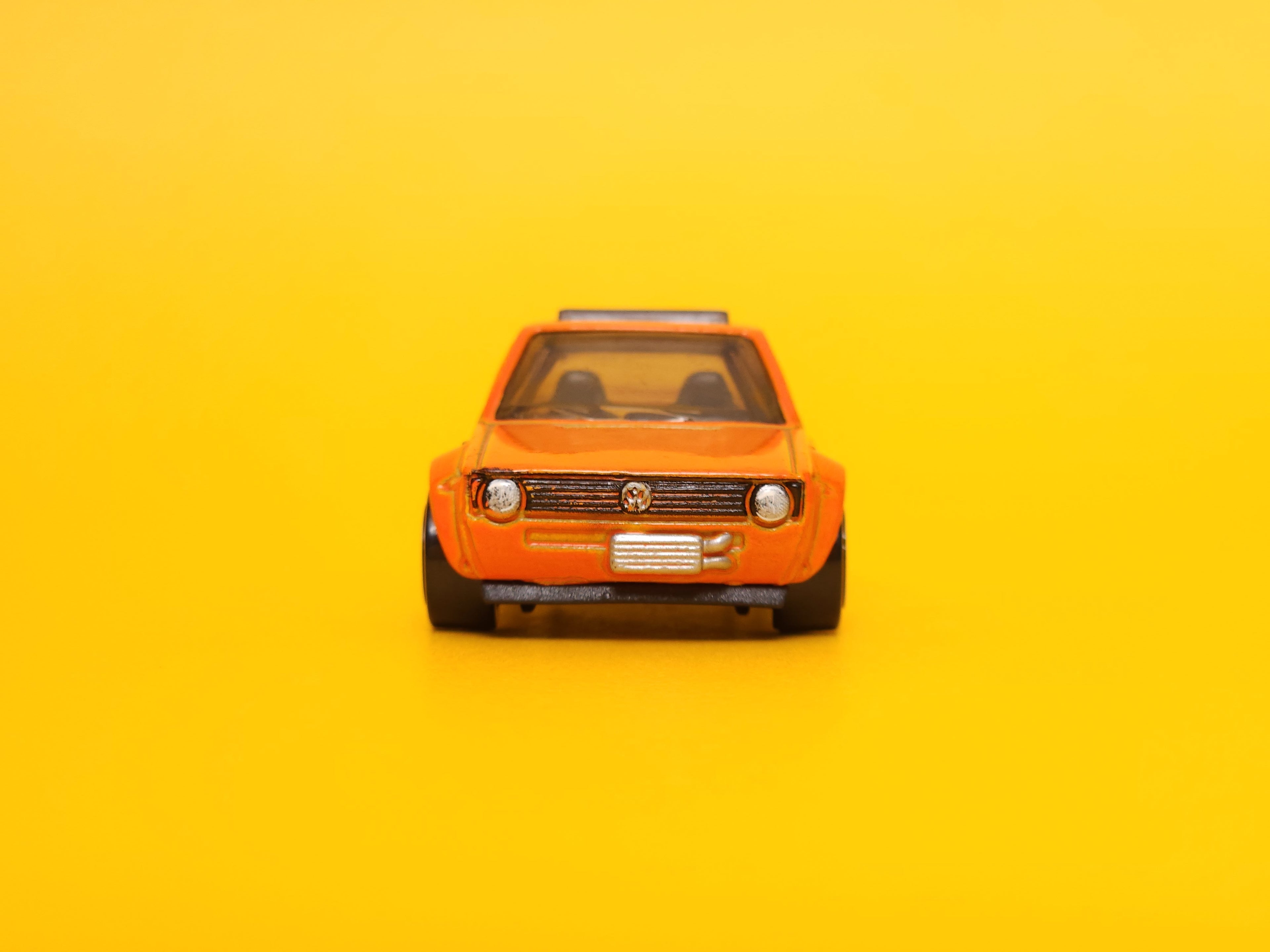 Volkswagen Caddy: Orange – 2015 Mattel Hot Wheels Basic 1st Edition