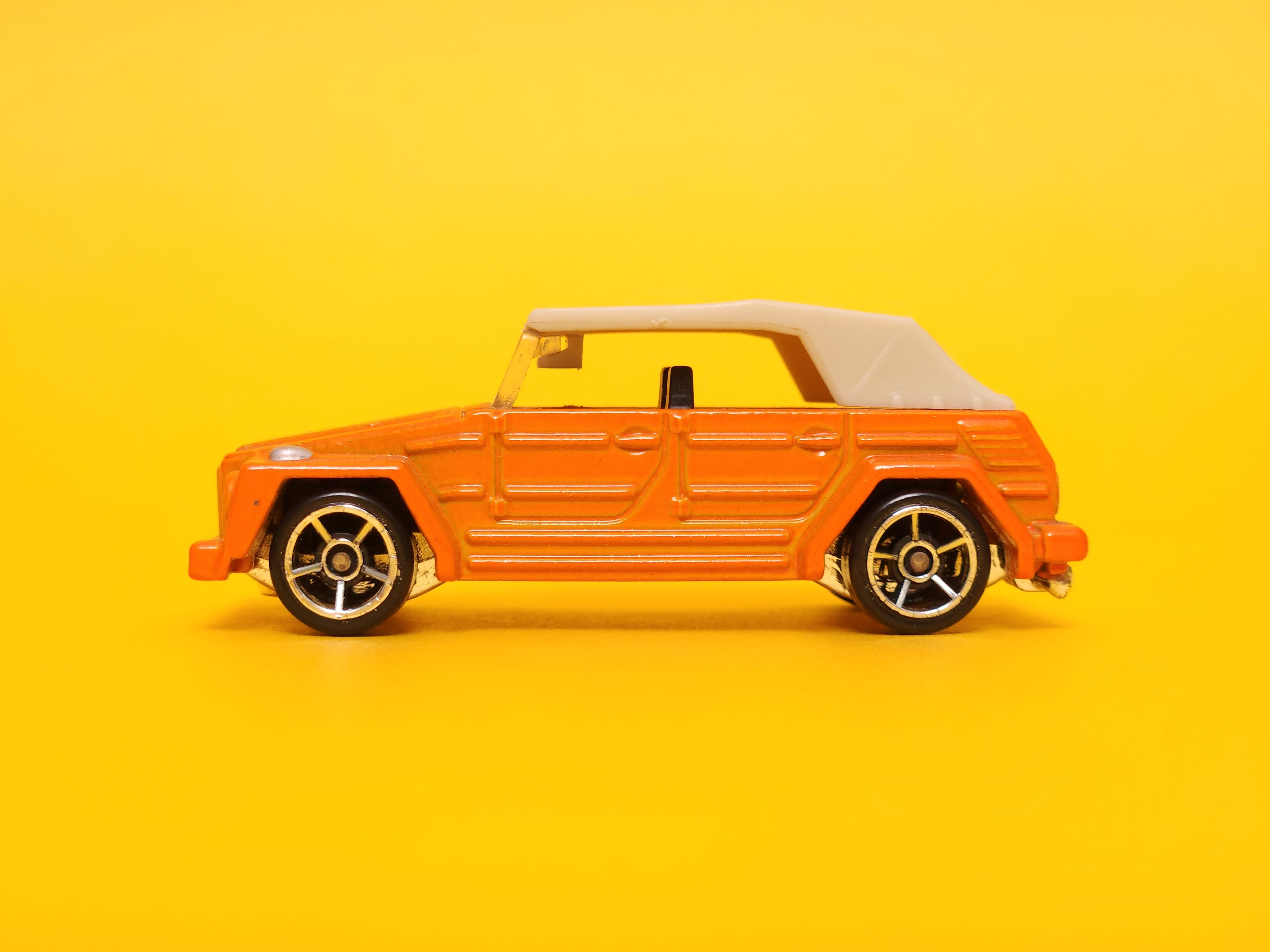 Volkswagen Type 181: Orange – 2009 Mattel Hot Wheels Basic 1st Edition