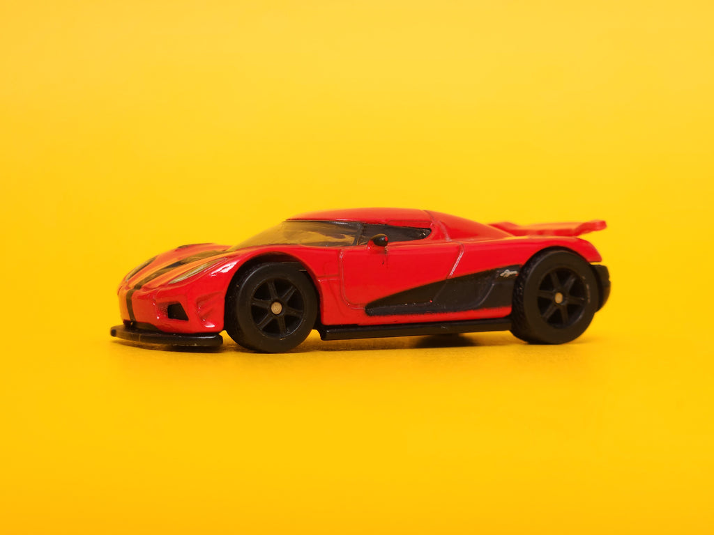 Koenigsegg CCX: Need For Speed Red – 2014 Mattel Hot Wheels Premium 1st Edition