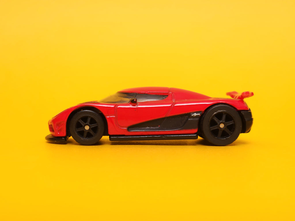 Koenigsegg CCX: Need For Speed Red – 2014 Mattel Hot Wheels Premium 1st Edition