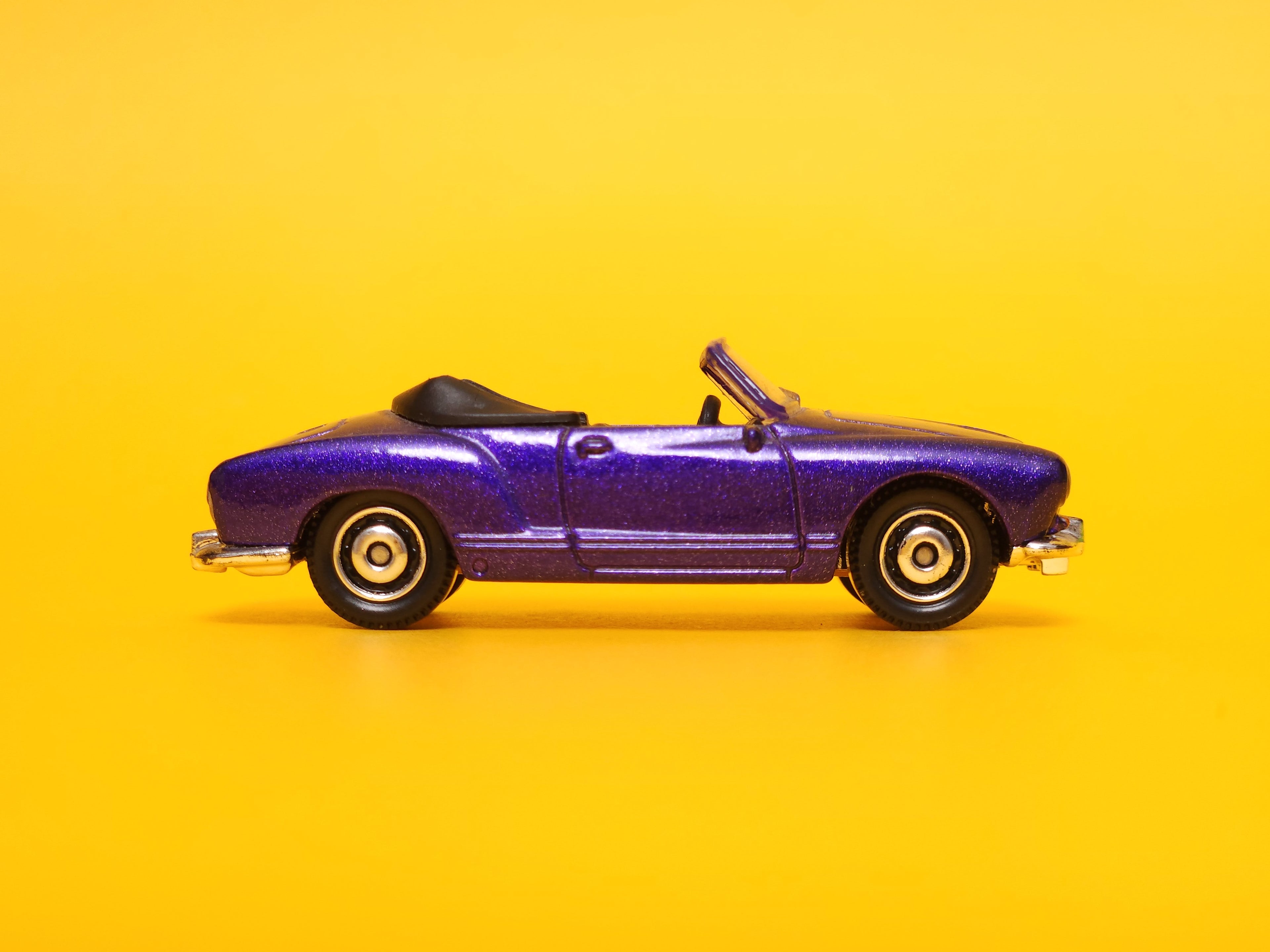 Type 14 Karmann Ghia Conv't - 1969: Metalflake Purple – 2010 Mattel Matchbox Basic