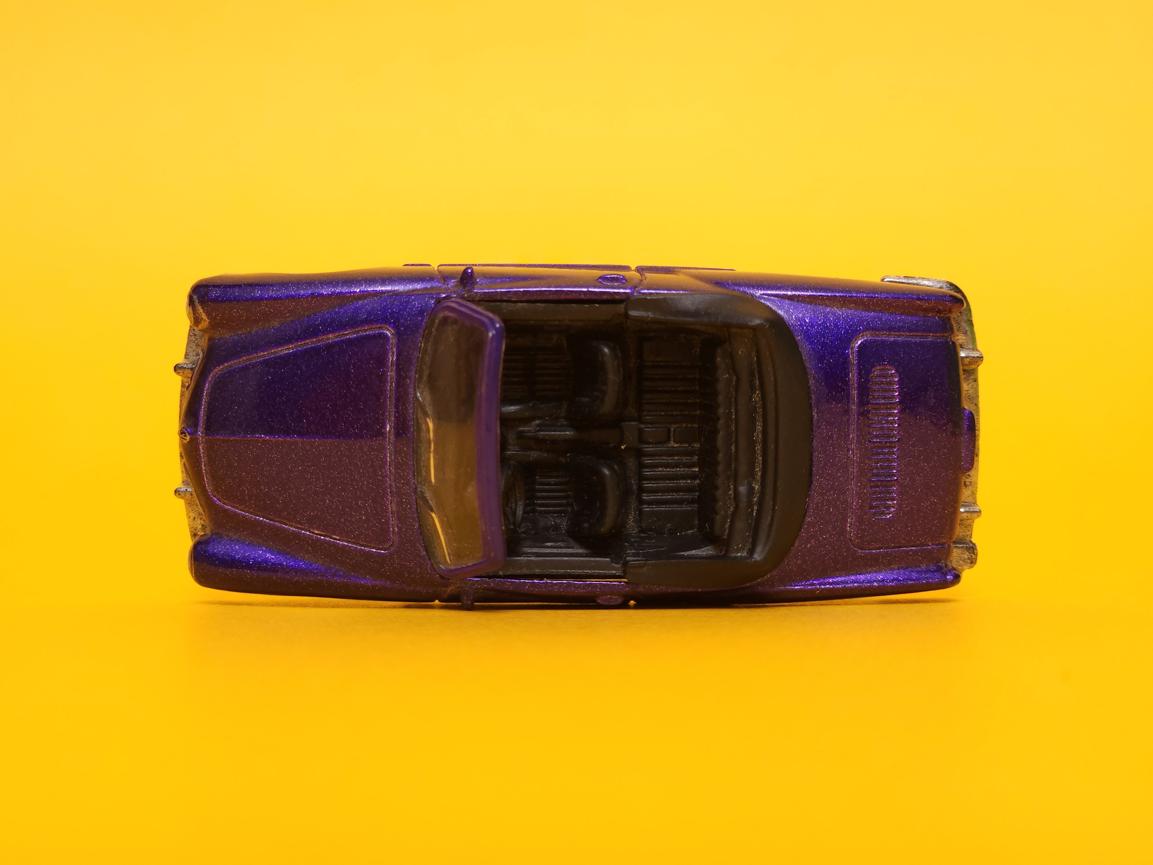 Type 14 Karmann Ghia Conv't - 1969: Metalflake Purple – 2010 Mattel Matchbox Basic