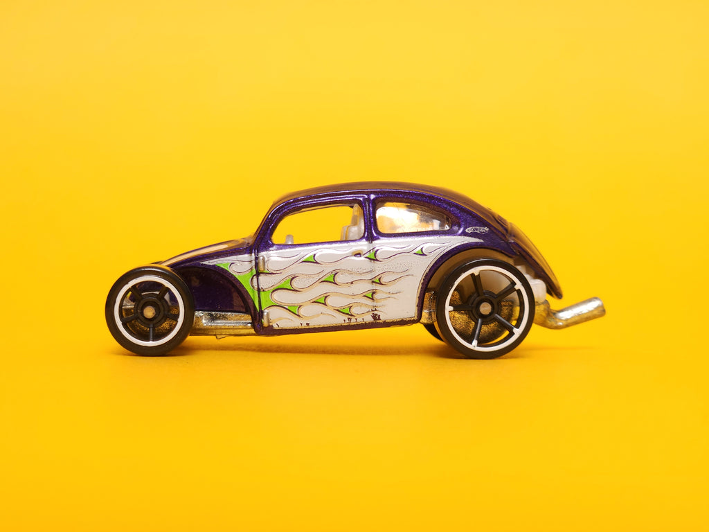 Custom Volkswagen Beetle: Metalflake Purple – 2009 Mattel Hot Wheels Basic