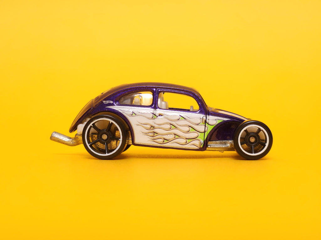 Custom Volkswagen Beetle: Metalflake Purple – 2009 Mattel Hot Wheels Basic