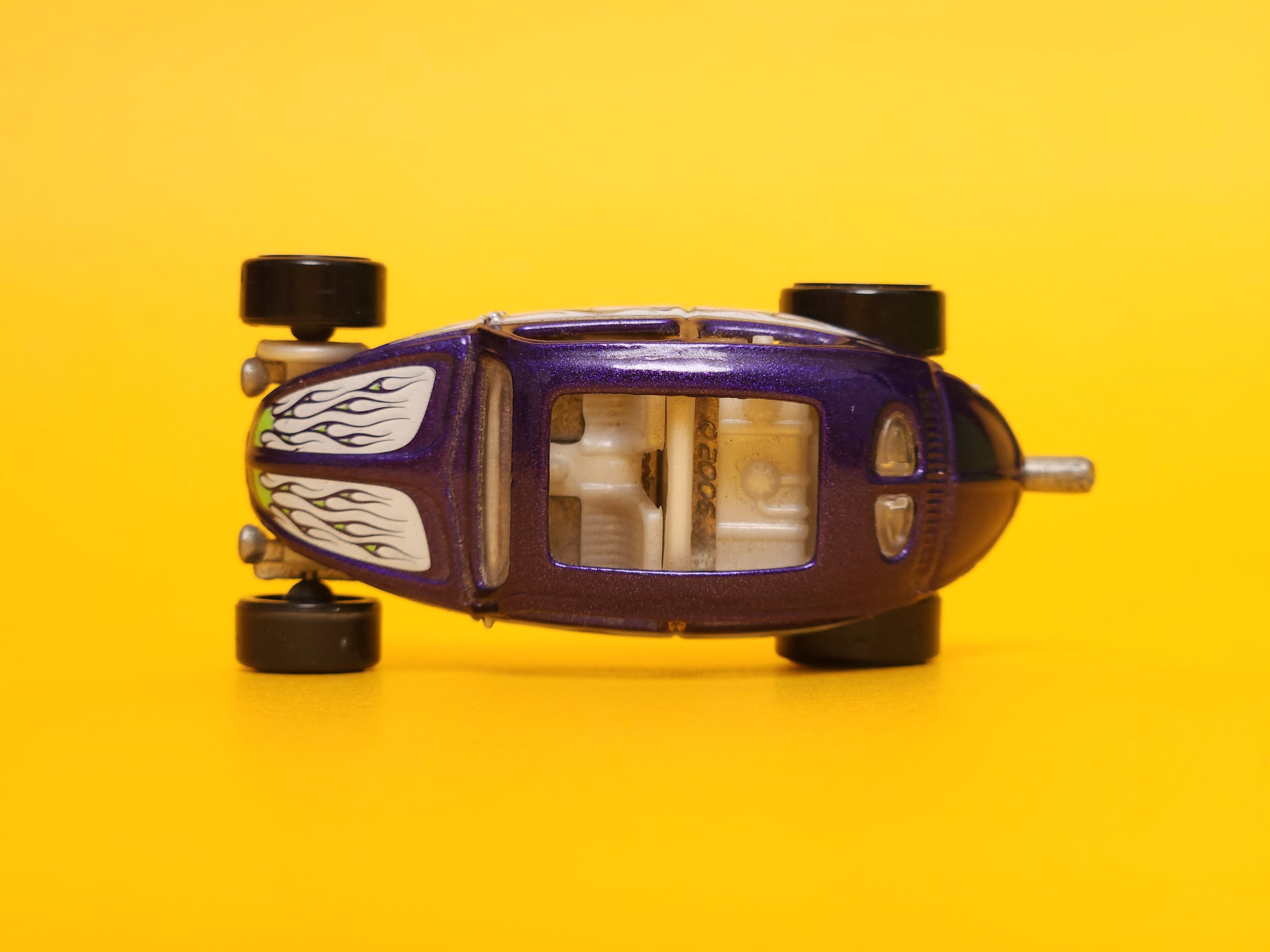 Custom Volkswagen Beetle: Metalflake Purple – 2009 Mattel Hot Wheels Basic