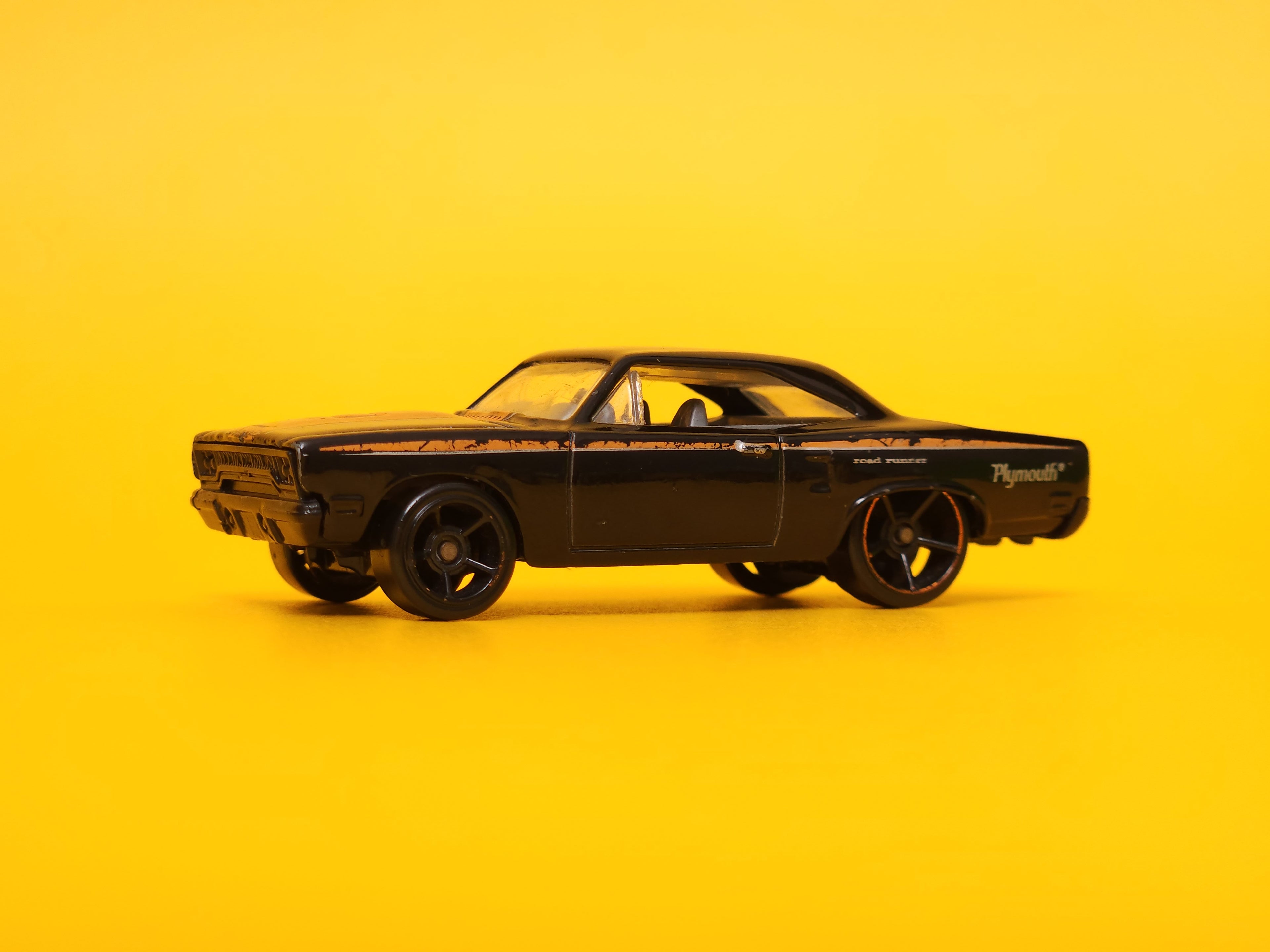 '70 Plymouth Roadrunner: Enamel Black – 2009 Mattel Hot Wheels Basic