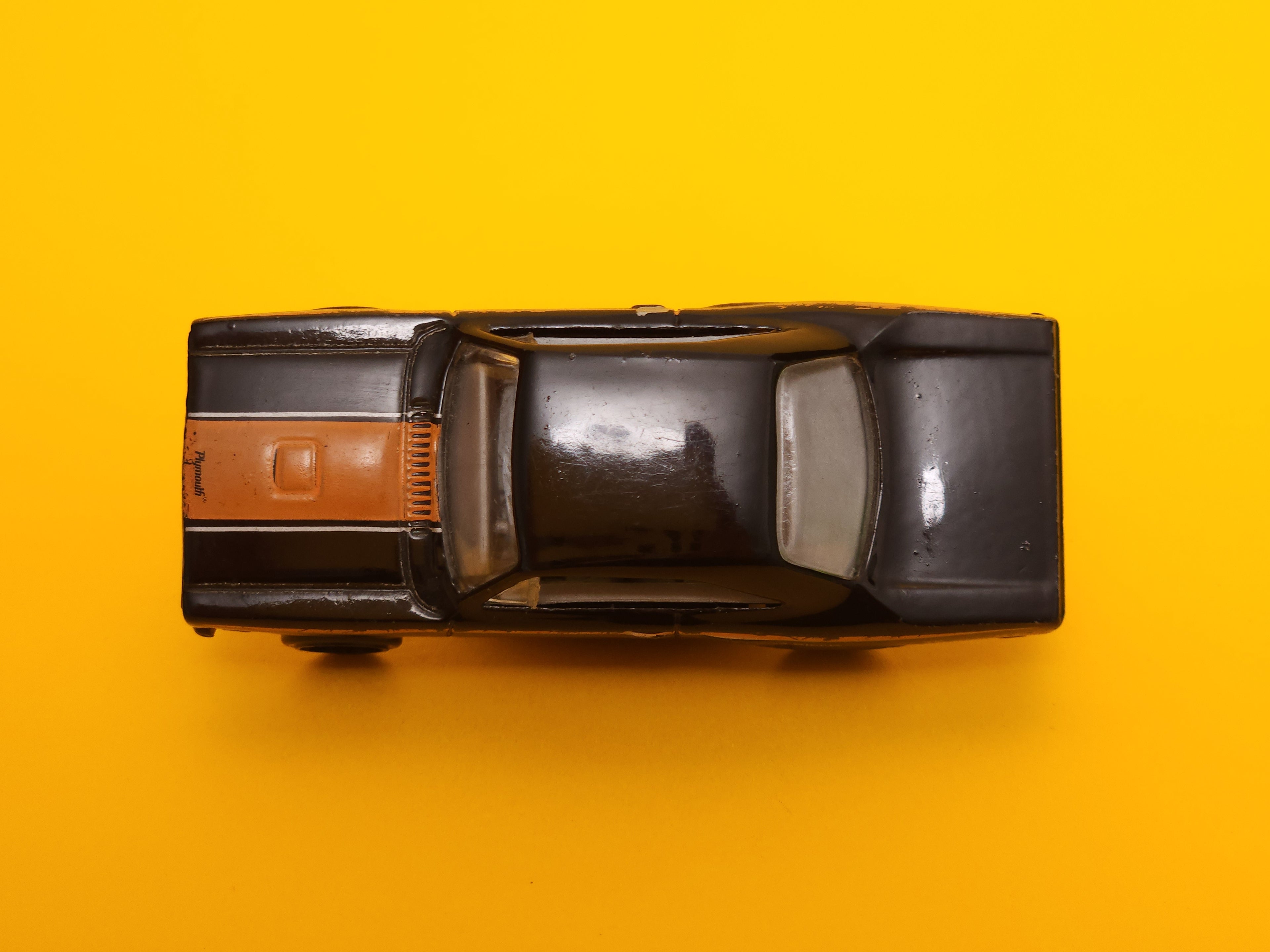 '70 Plymouth Roadrunner: Enamel Black – 2009 Mattel Hot Wheels Basic