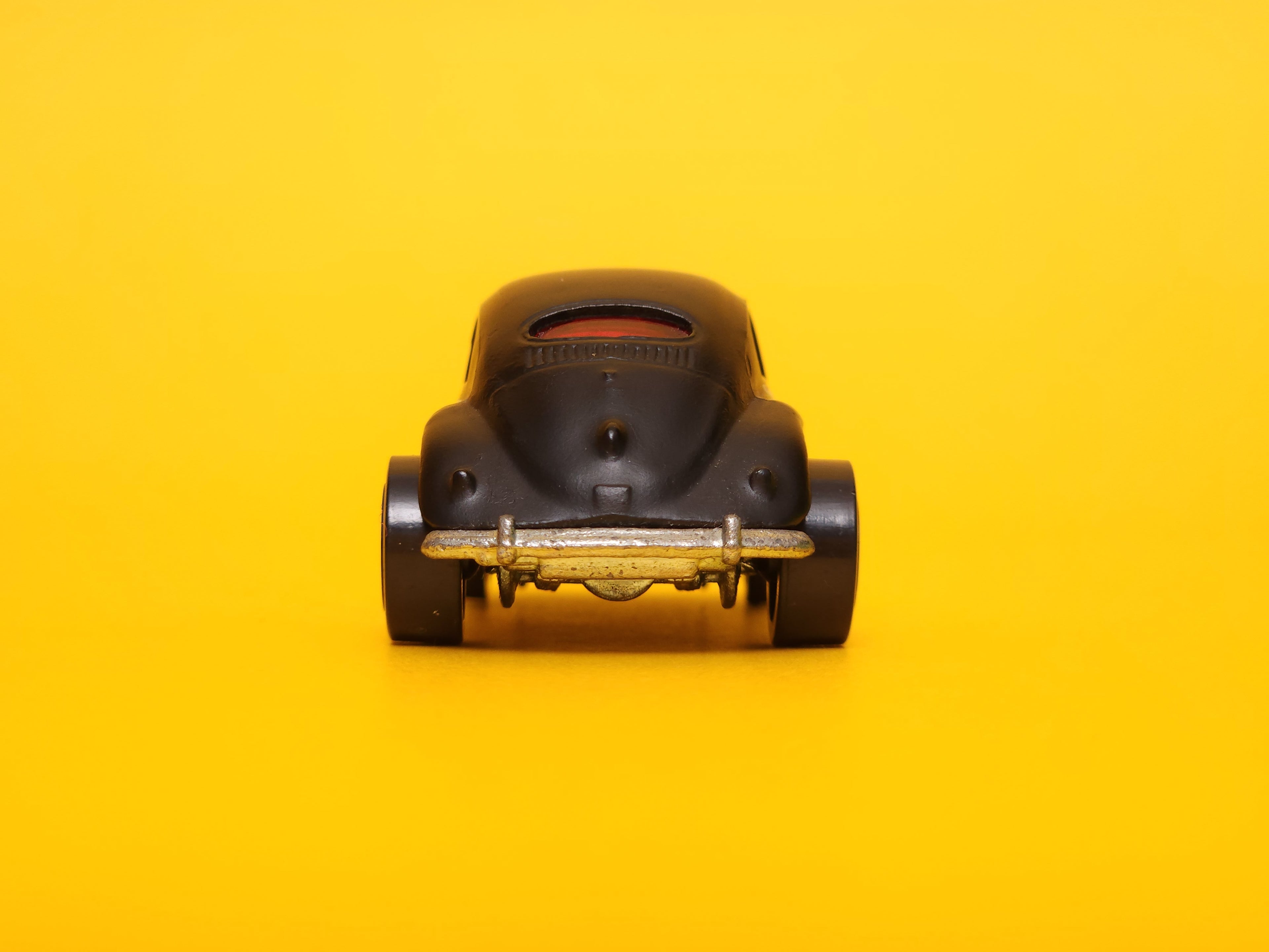 Volkswagen Beetle: Matte Black – 2008 Mattel Hot Wheels Basic