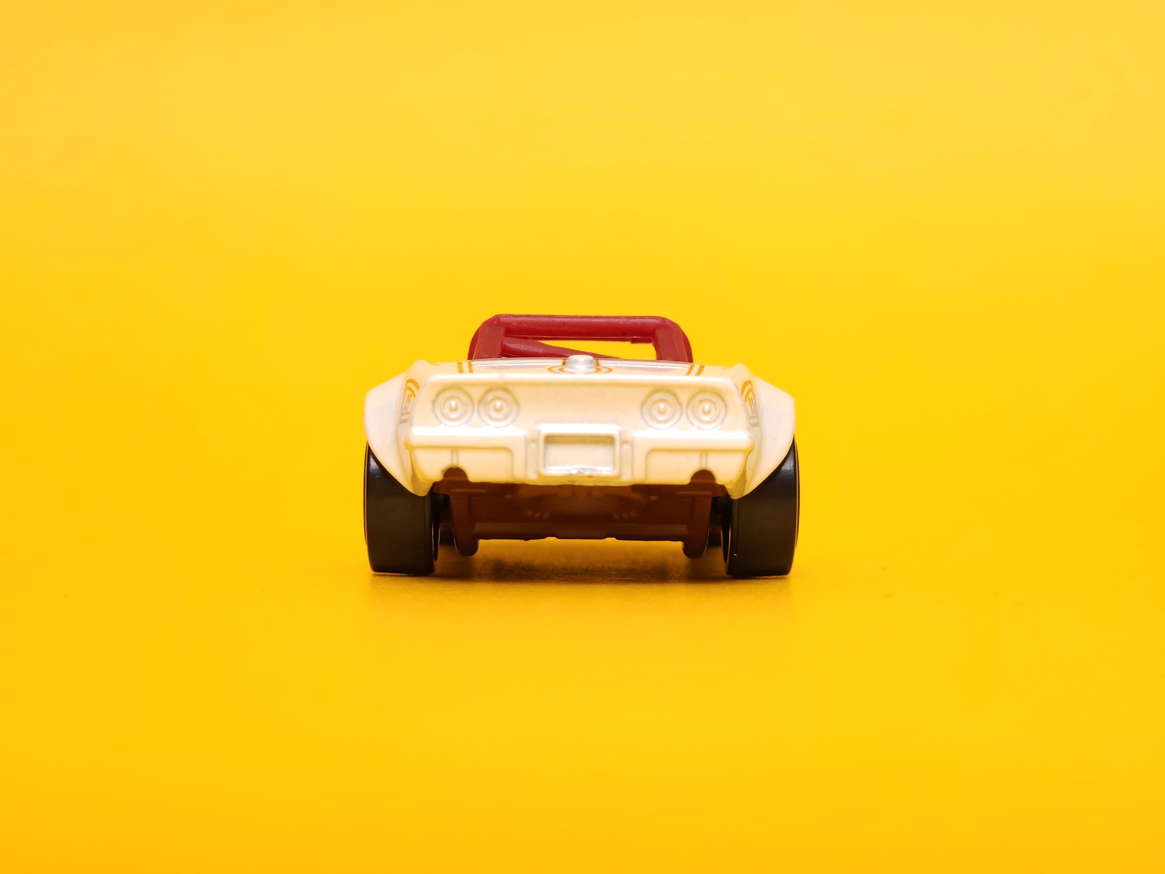 '69 Corvette Racer: Valentine's Day White – 2025 Mattel Hot Wheels Basic