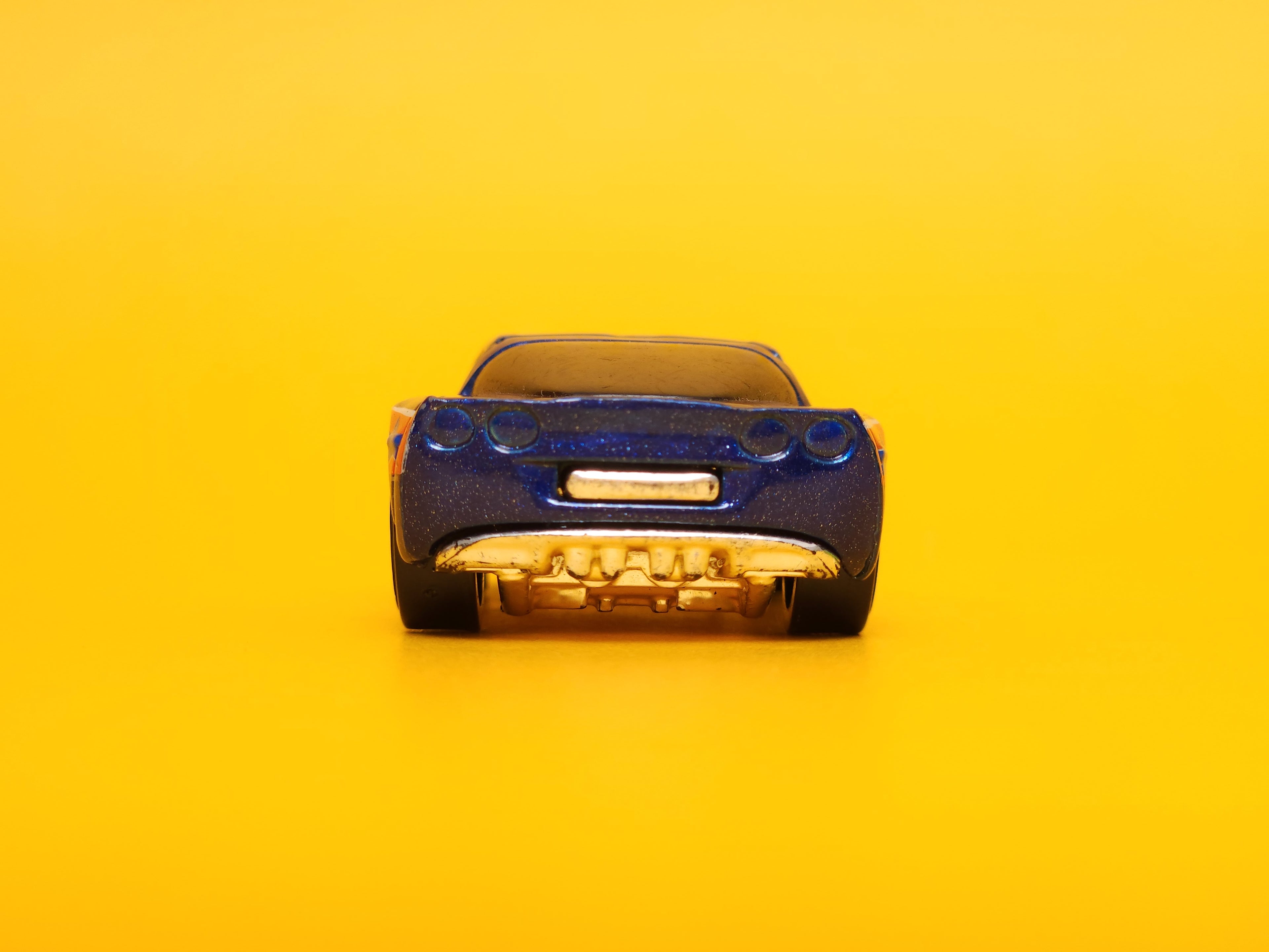 C6 Corvette: Metallic Dark Blue – 2008 Mattel Hot Wheels Basic