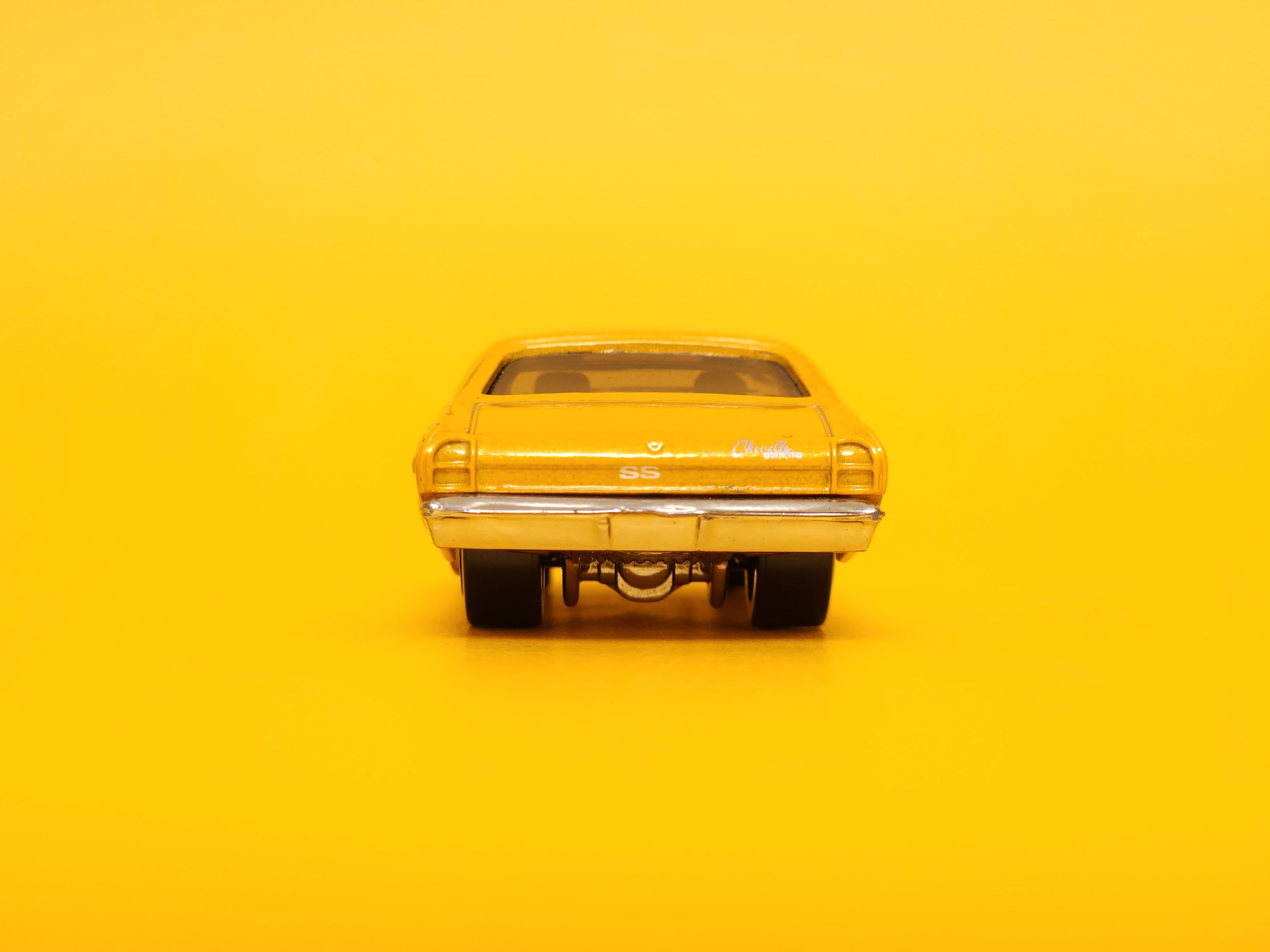 '69 Chevelle SS 396: Metalflake Yellow – 2008 Mattel Hot Wheels Basic 1st Edition