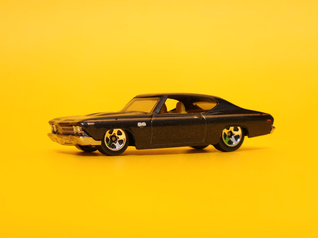 '69 Chevelle SS 396: Metalflake Black – 2008 Mattel Hot Wheels Basic 1st Edition