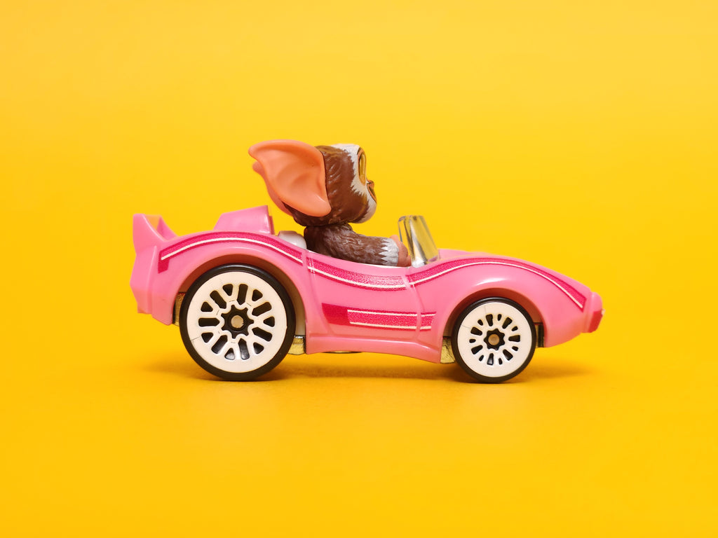 Gizmo (RacerVerse): Barbie pink – 2024 Mattel Hot Wheels Silver 1st Edition