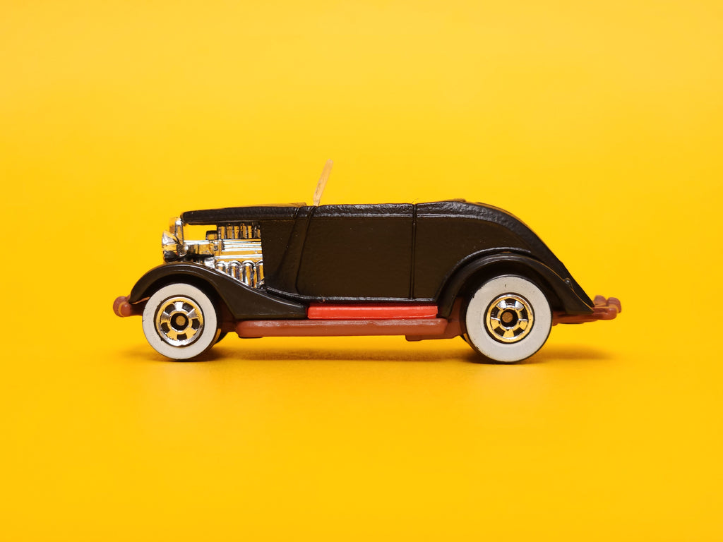 '33 Ford Roadster: Flat Black – 2001 Mattel Hot Wheels Basic