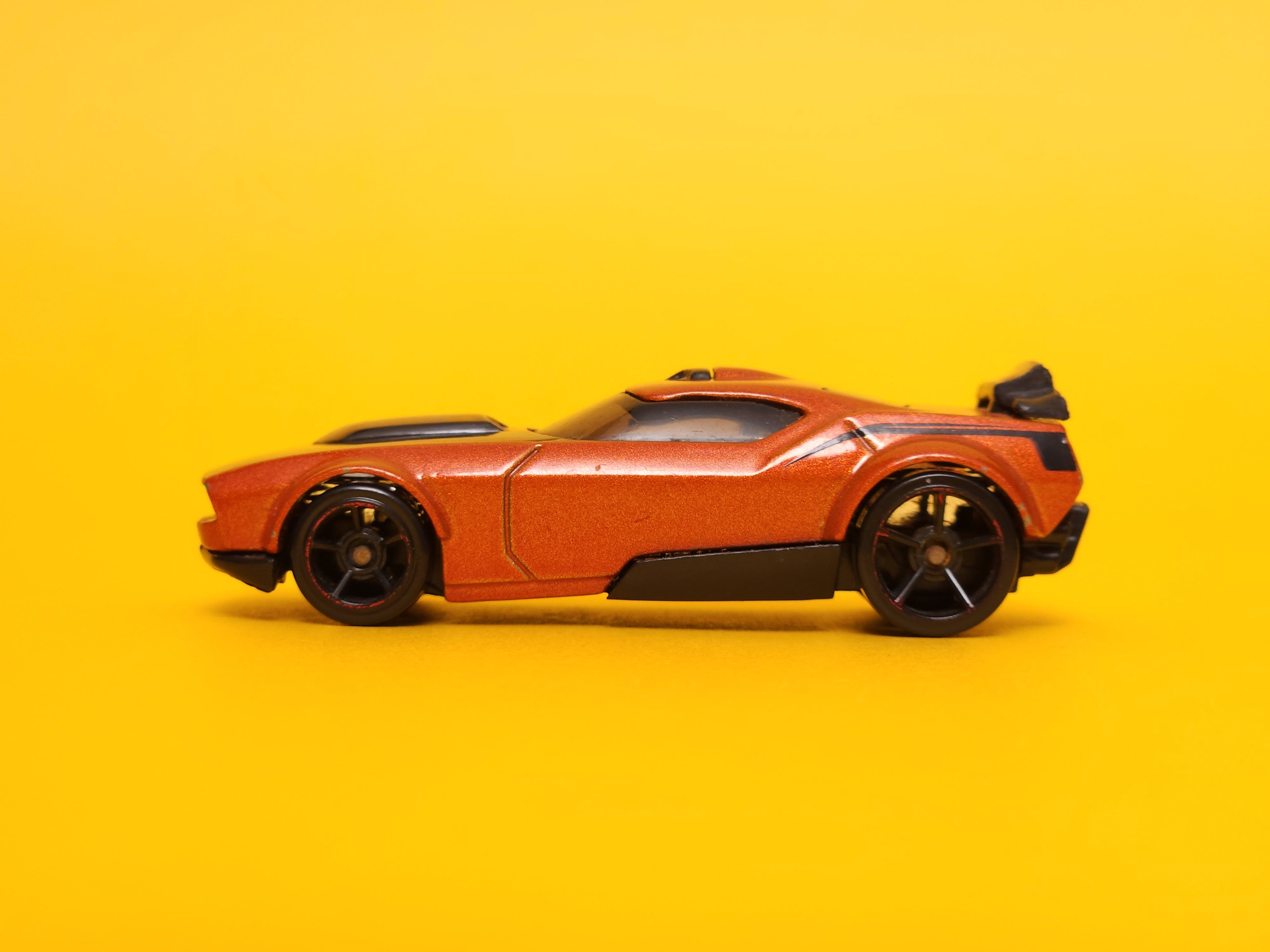 Fast Fish: Metalflake Burnt Orange – 2008 Mattel Hot Wheels Basic 1st Edition