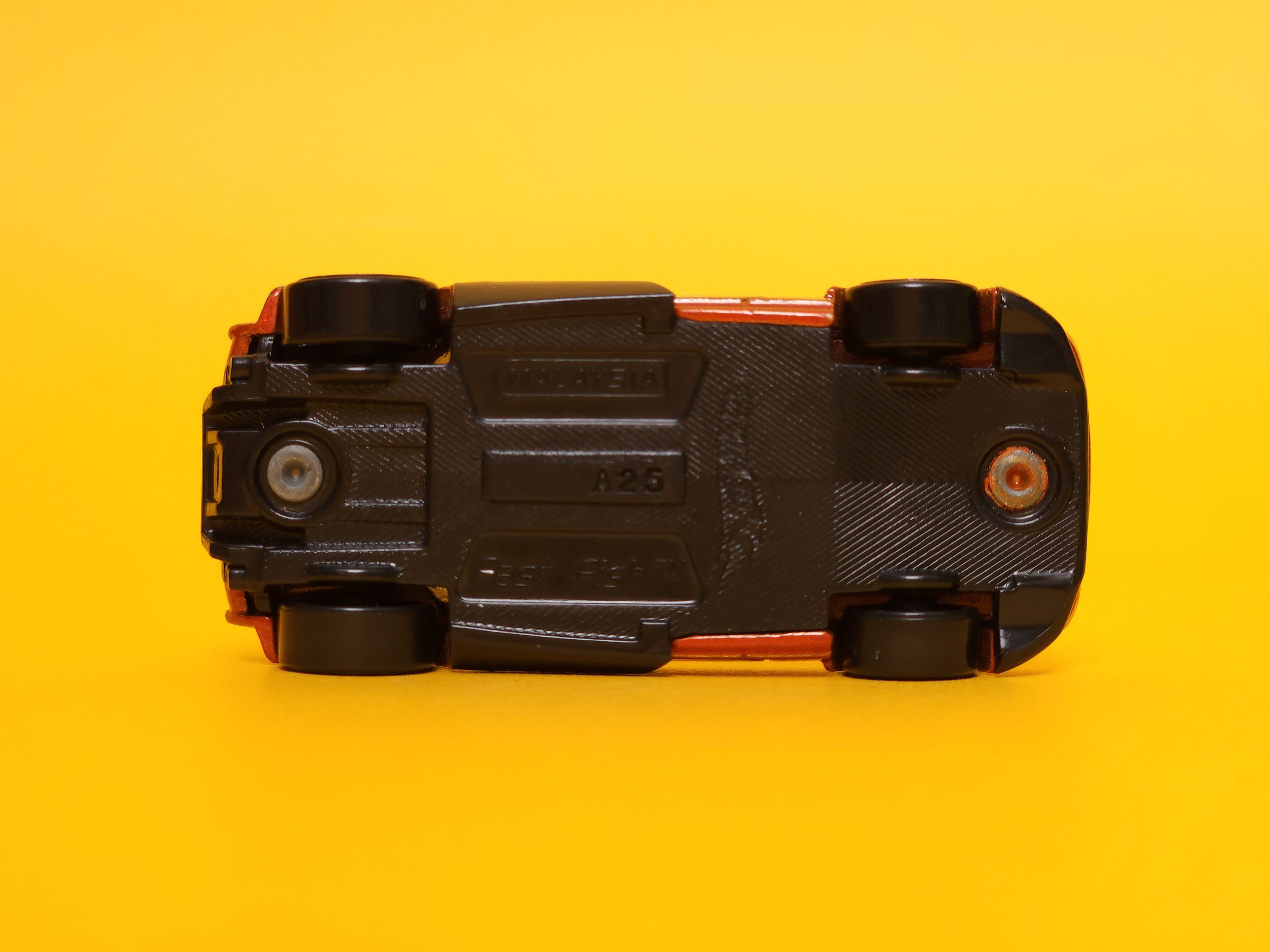 Fast Fish: Metalflake Burnt Orange – 2008 Mattel Hot Wheels Basic 1st Edition