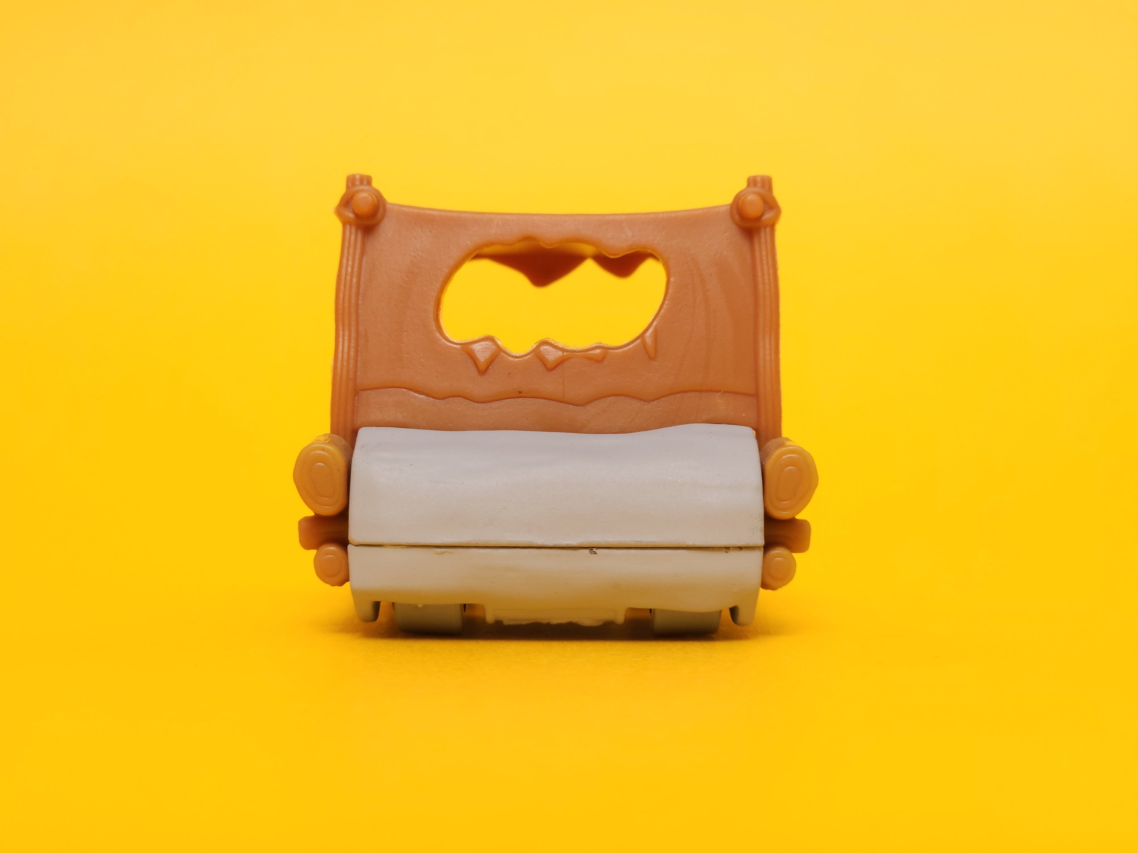 The Flintstones Flintmobile: Brown – 2014 Mattel Hot Wheels Basic