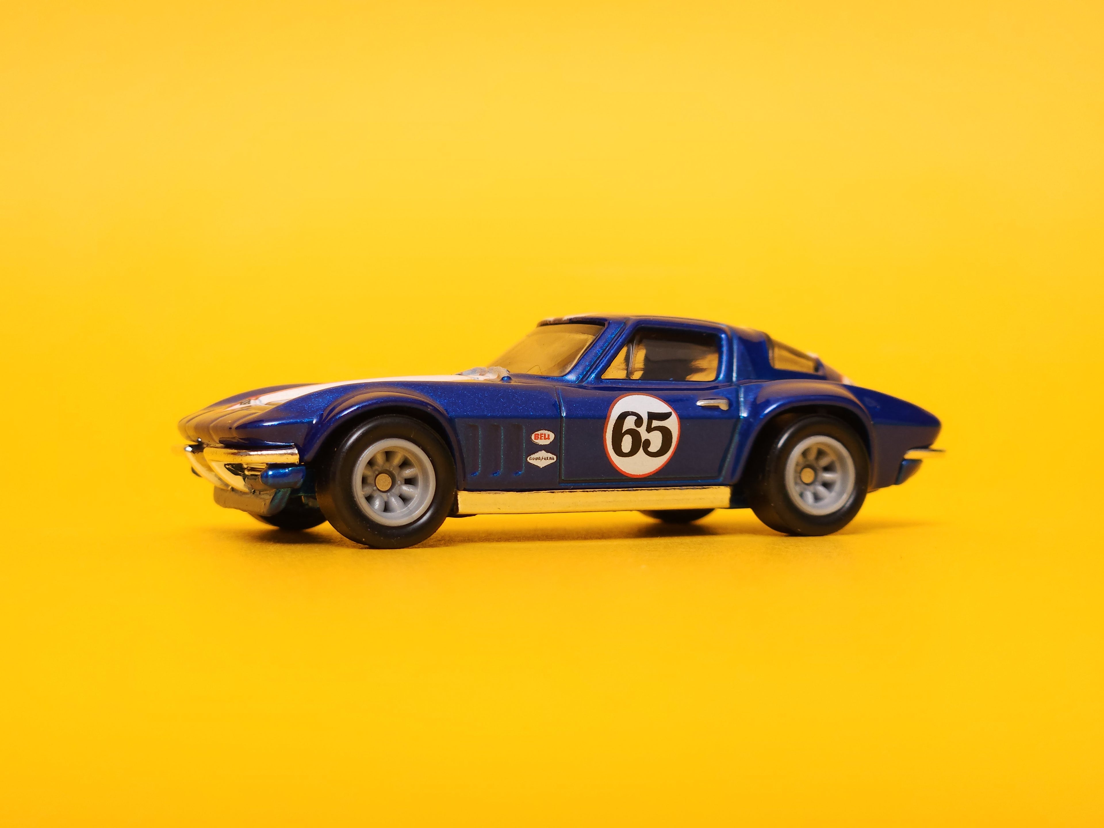 Custom Corvette Stingray Coupe: Metalflake Blue  – 2024 Mattel Hot Wheels Premium