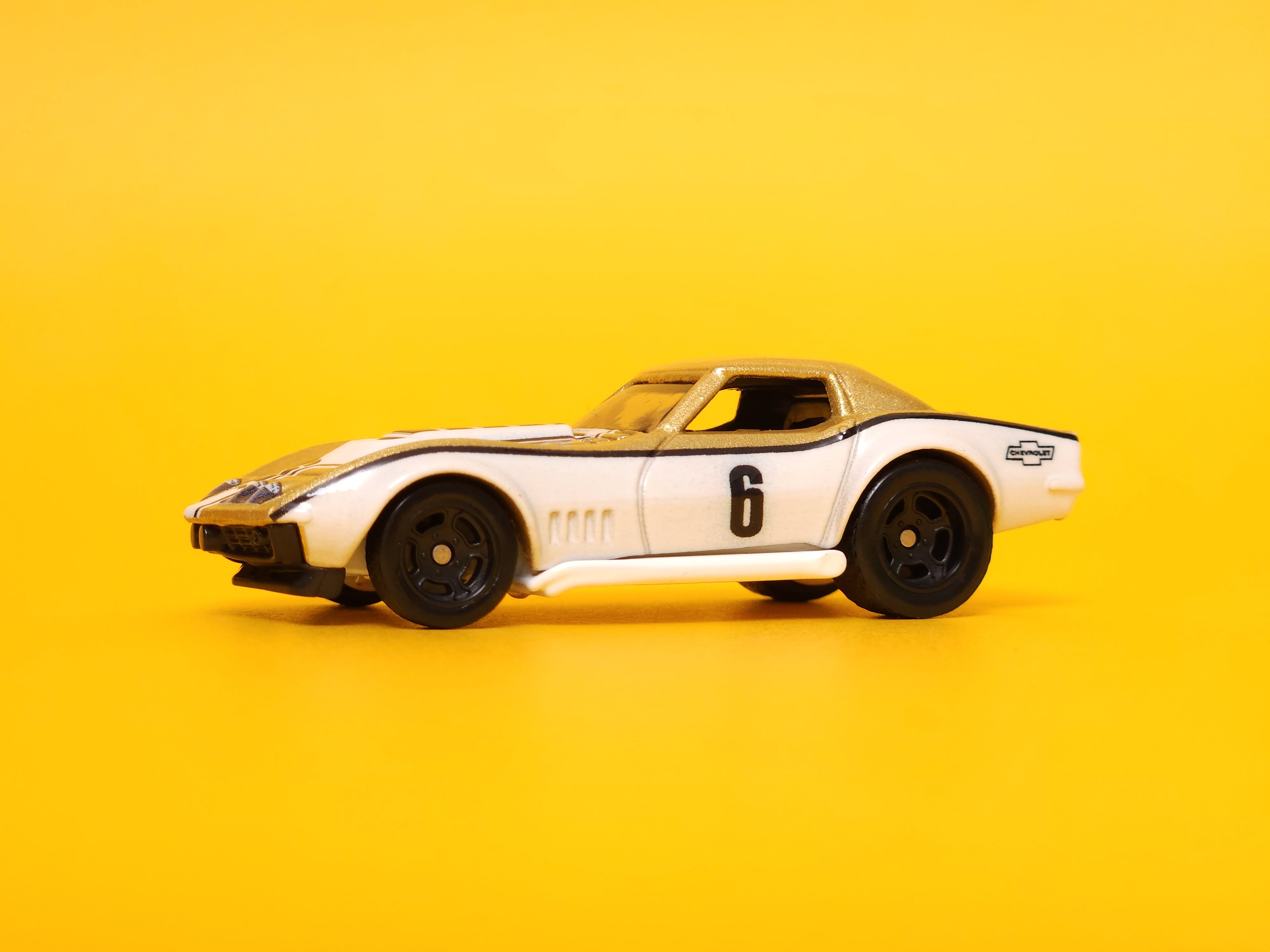 '69 COPO Corvette: White – 2024 Mattel Hot Wheels Premium