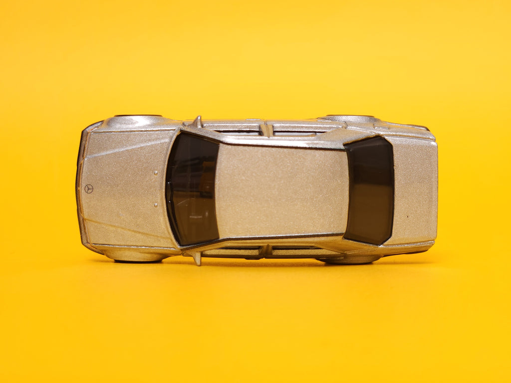 Mercedes-Benz 500 E: Metalflake Silver & Gunmetal Gray – 2023 Mattel Hot Wheels Premium