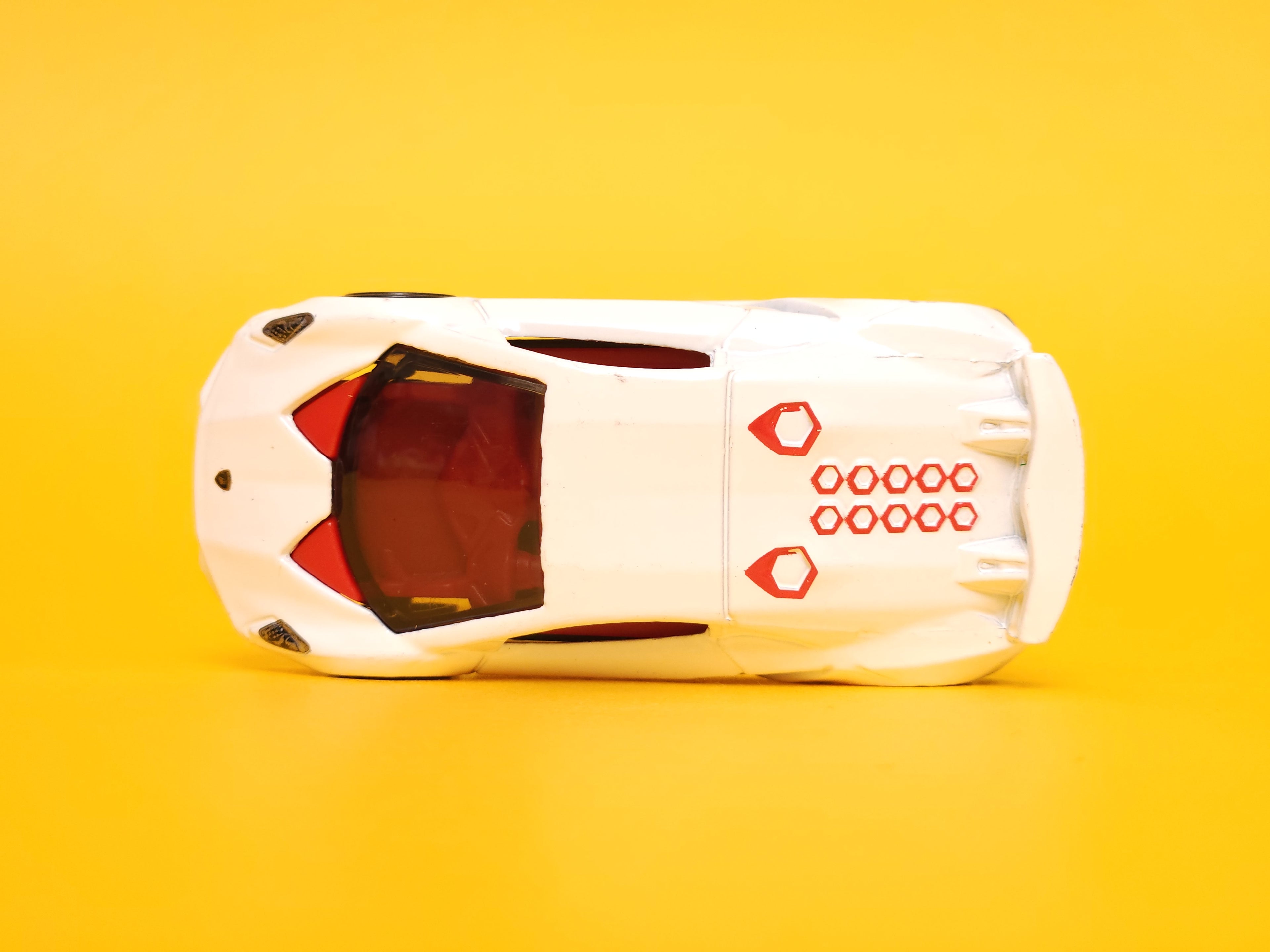 Lamborghini Sesto Elemento: White – 2024 Mattel Hot Wheels Basic