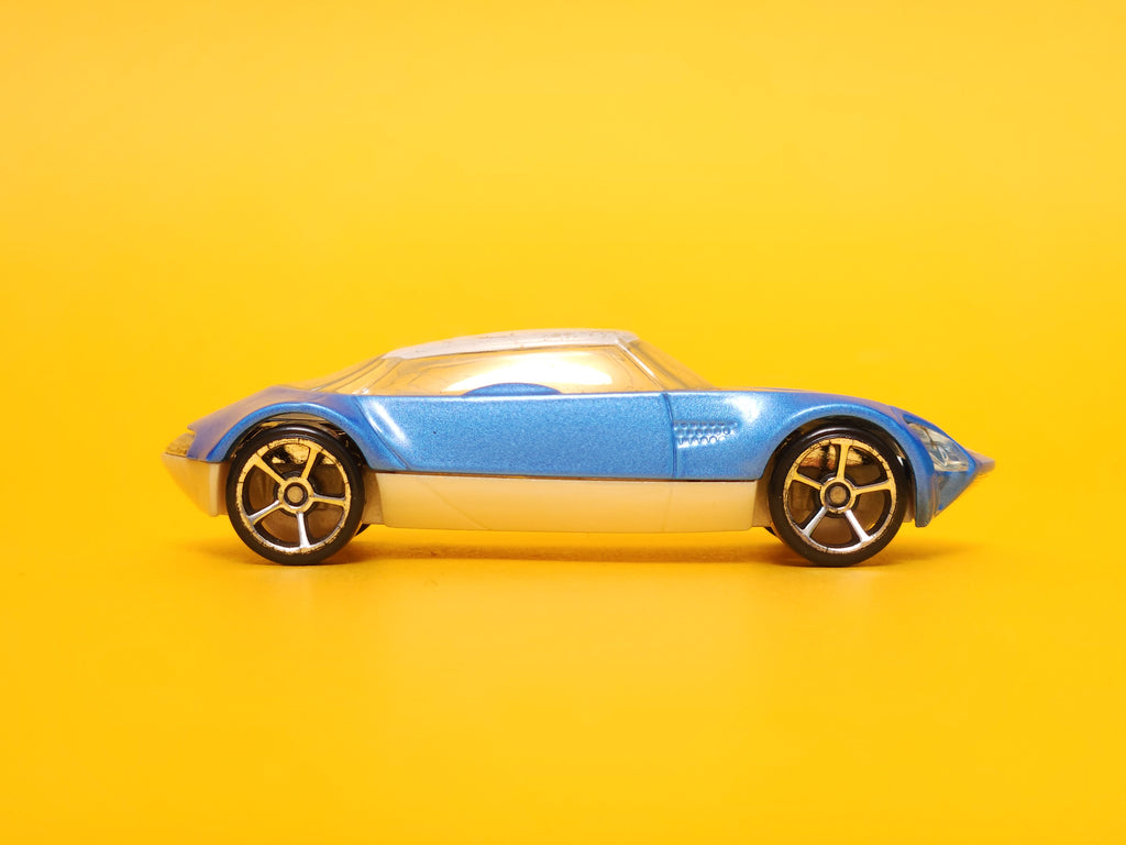 Avant Garde: Metalflake Light Blue – 2009 Mattel Hot Wheels Basic 1st Edition